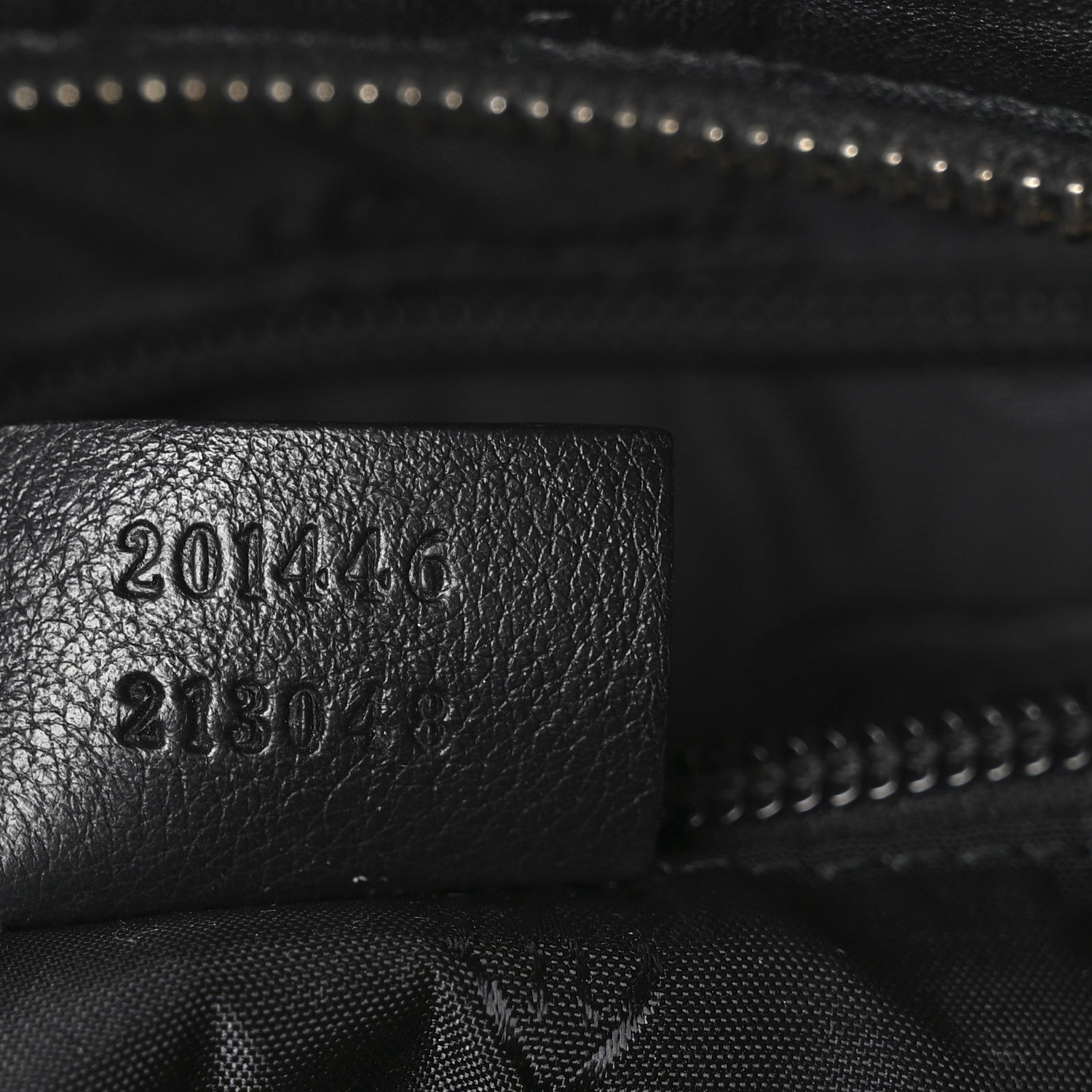 Gucci Guccissima Medium Flat Messenger Bag Black 7 of 13