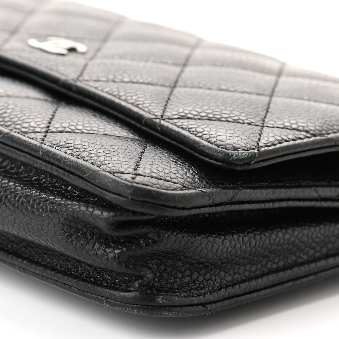 Caviar Quilted Wallet On Chain WOC Black