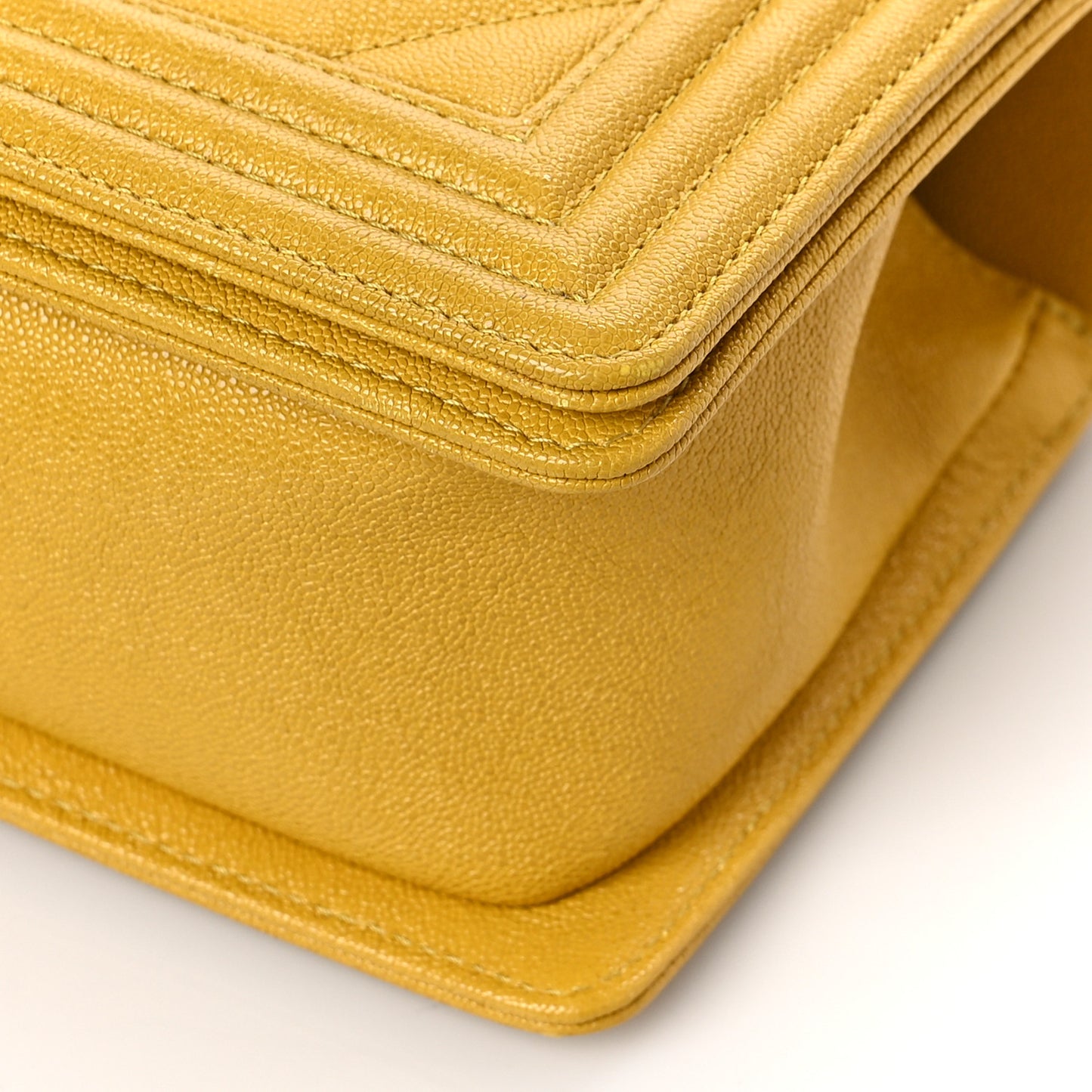 Caviar Chevron Quilted Medium Boy Flap Yellow