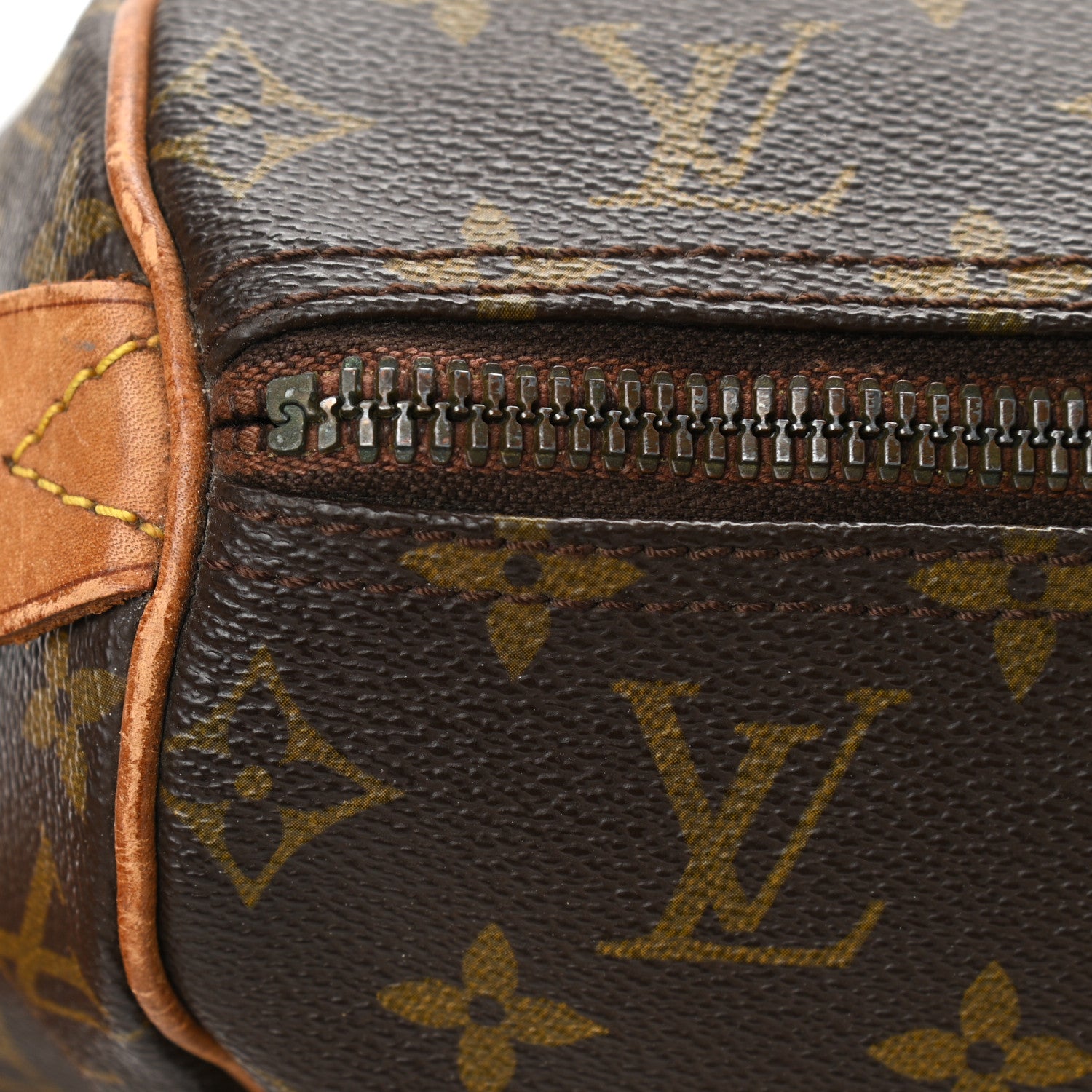 Louis Vuitton Monogram Speedy 40 18 of 18