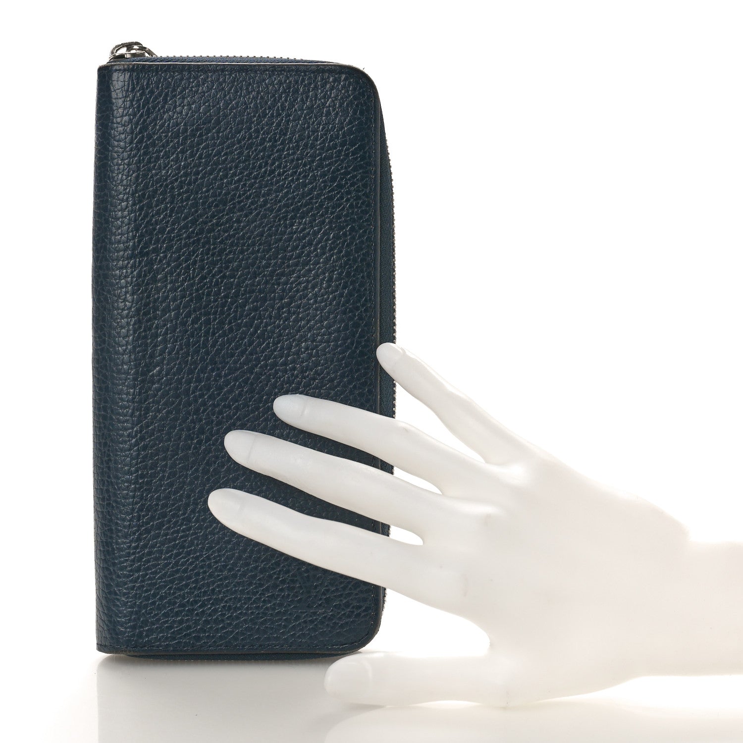 Louis Vuitton Taurillon Vertical Zippy Wallet Navy 2 of 10