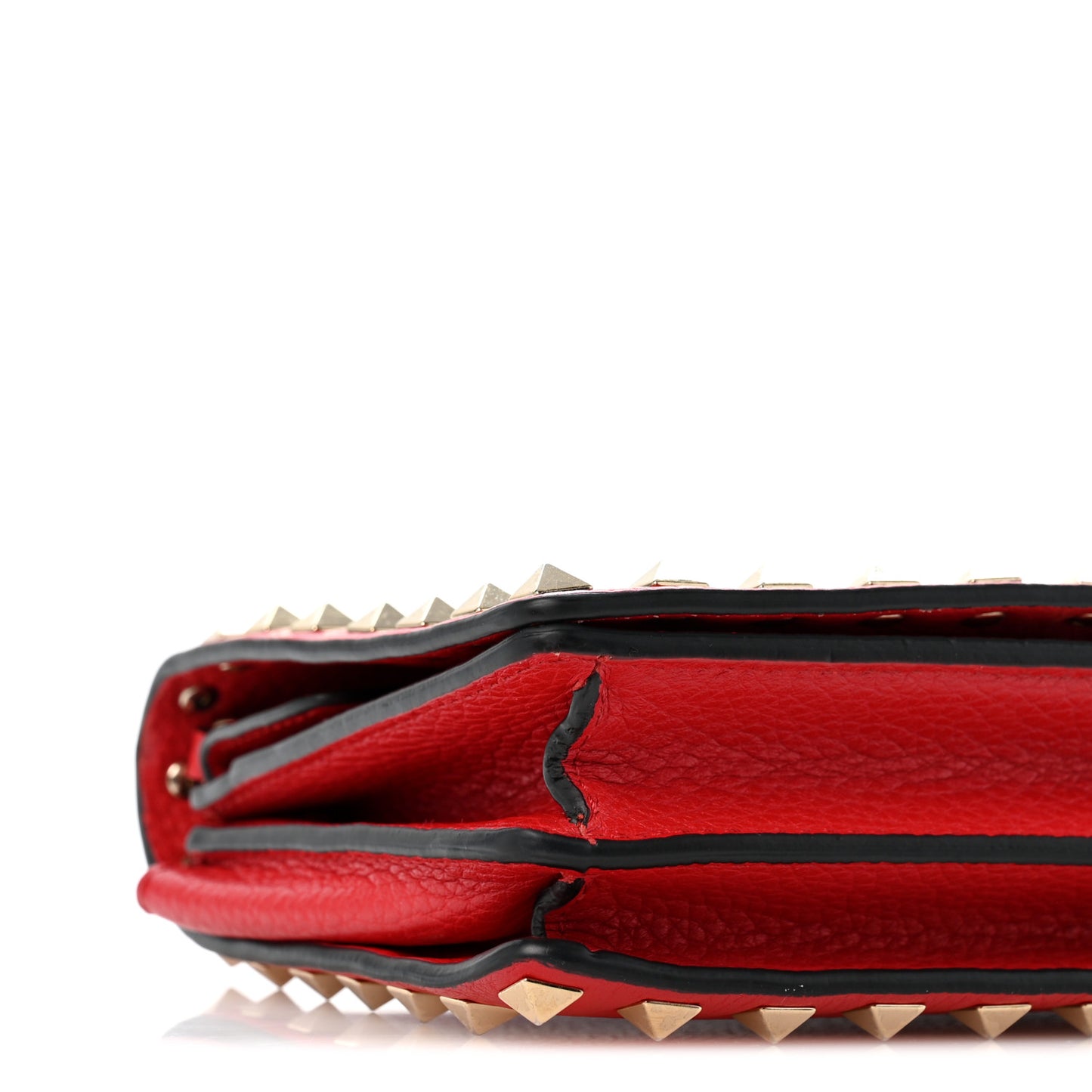 Pebbled Calfskin Rockstud Wallet on Chain Rouge Pur