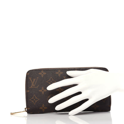 Louis Vuitton Monogram Zippy Wallet 2 of 9