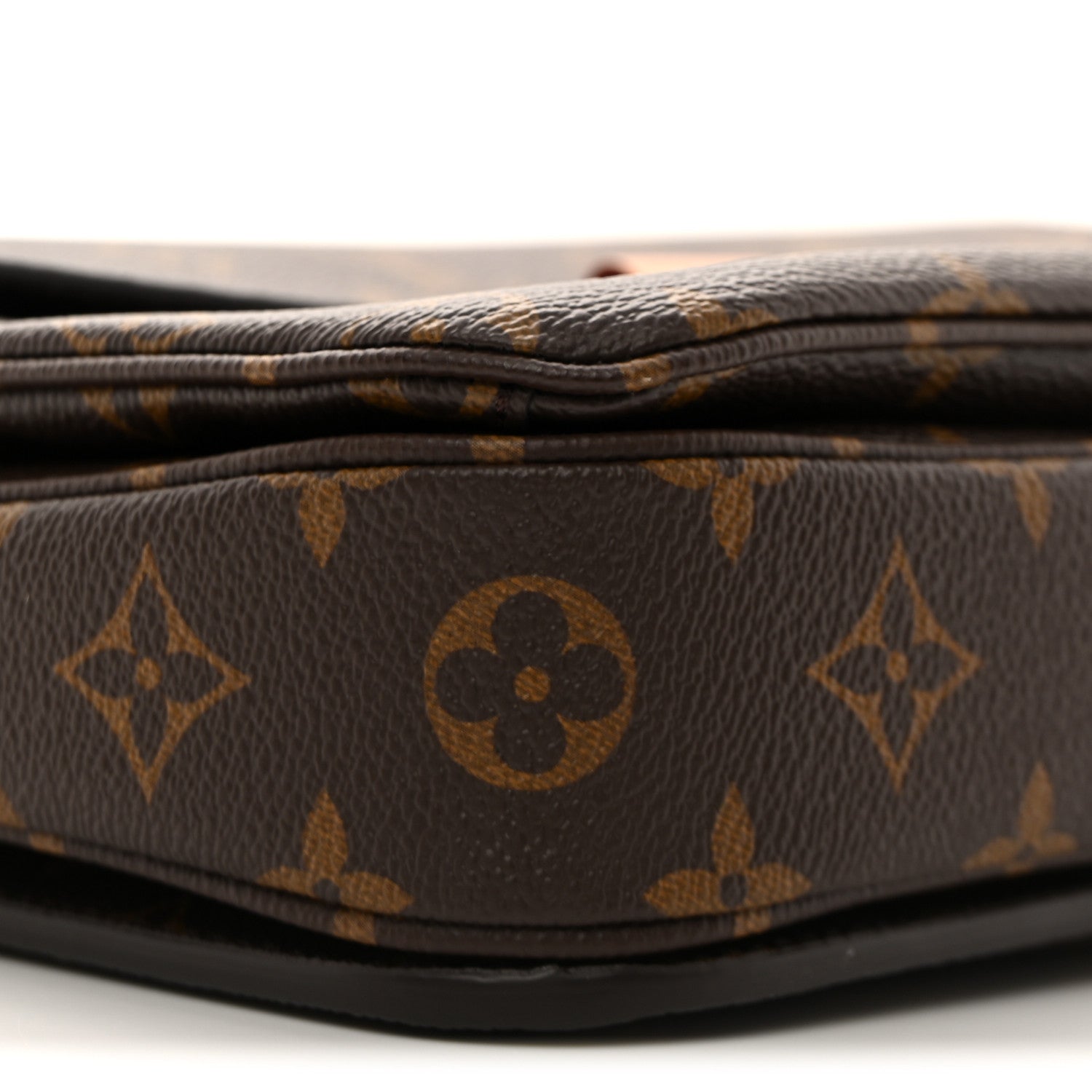 Louis Vuitton Monogram Pochette Metis 9 of 11