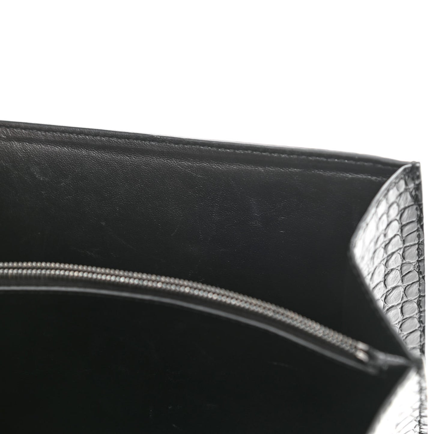 Shiny Calfskin Monochrome Crocodile Embossed S Sharp Chain Shoulder Bag Black