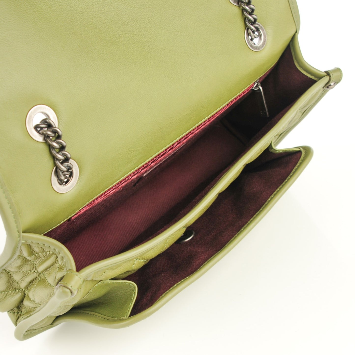 Calfskin Quilted Medium Casual Riviera Flap Green