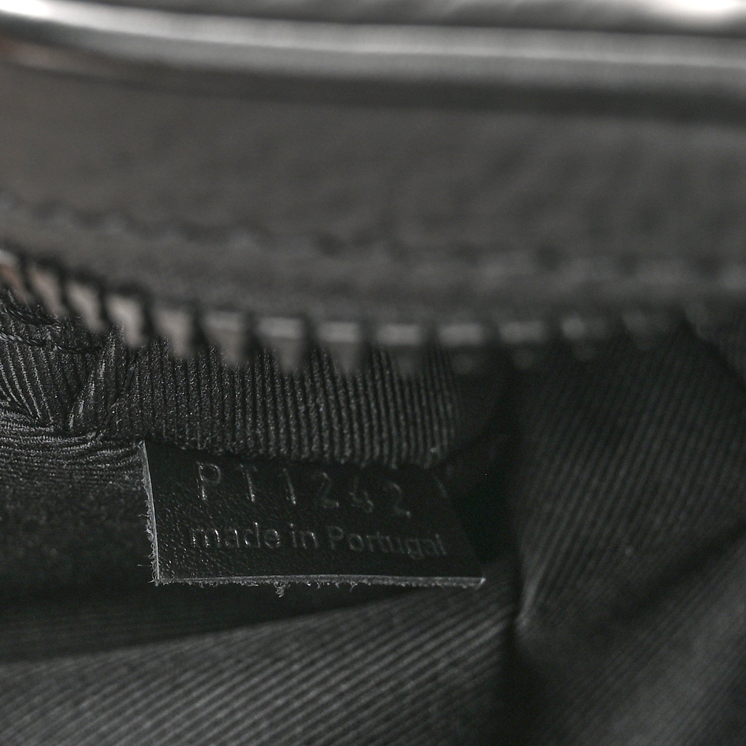 Louis Vuitton Taurillon Monogram Uniformes Solar Ray Soft Pochette Volga Belt Bag Black 6 of 9