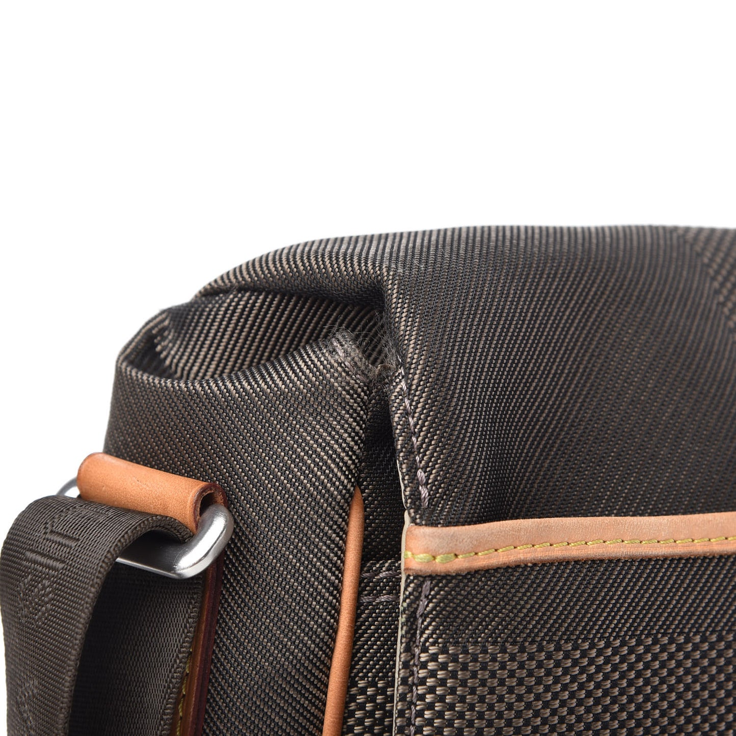 Damier Geant Messenger Bag Sable