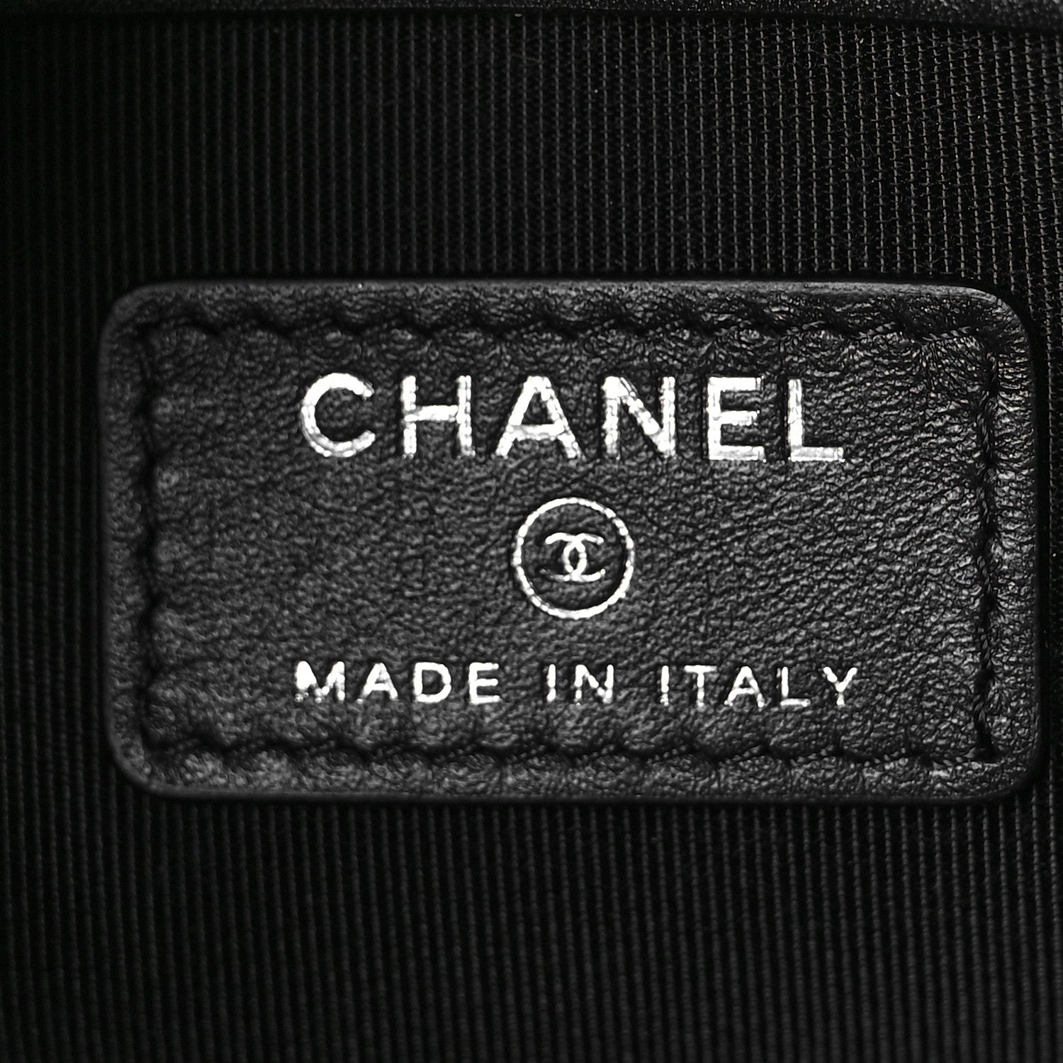 Chanel Calfskin Chain 20s Signe Medium Cosmetic Case Black 6 of 10