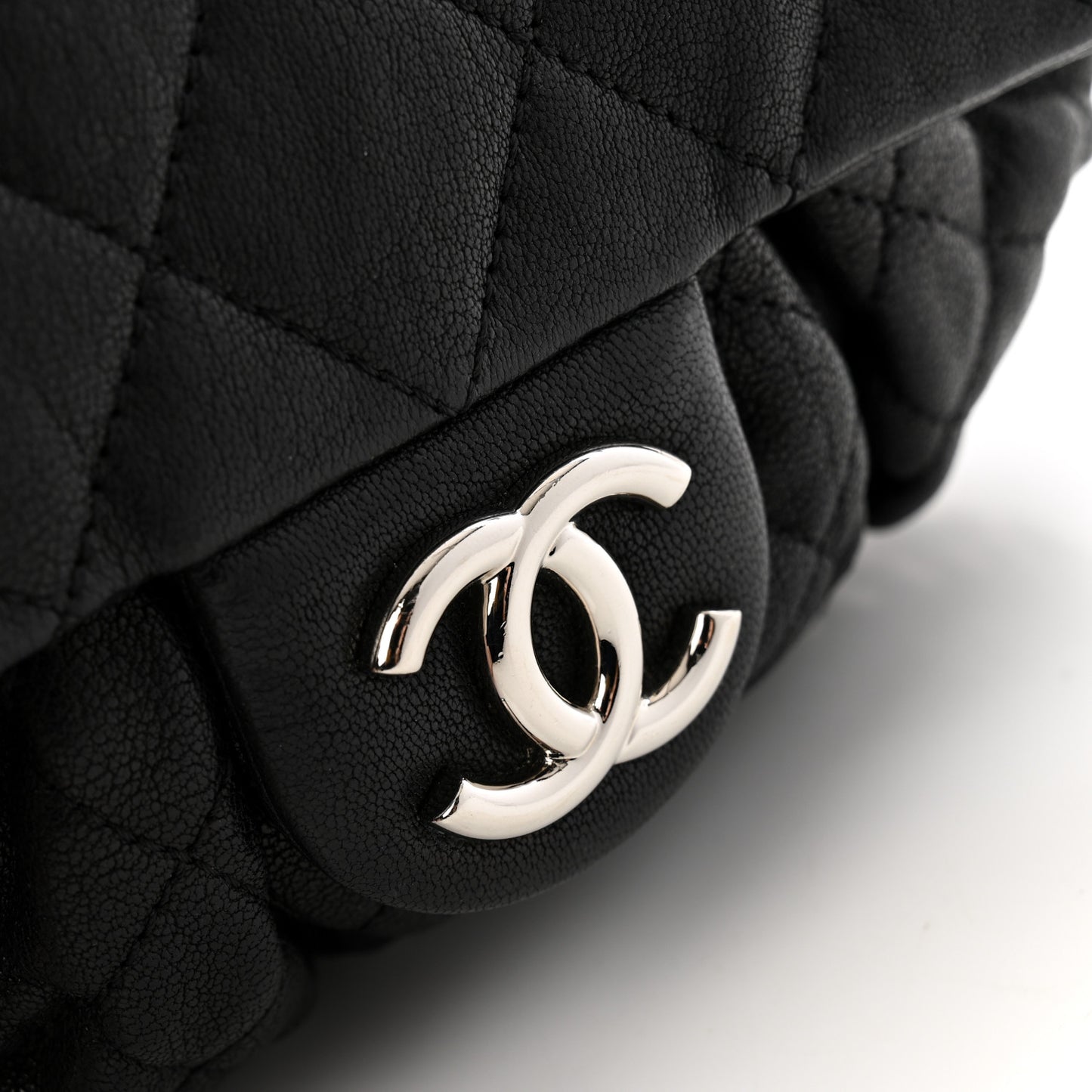 Washed Lambskin Quilted Mini Chain Around Flap Black