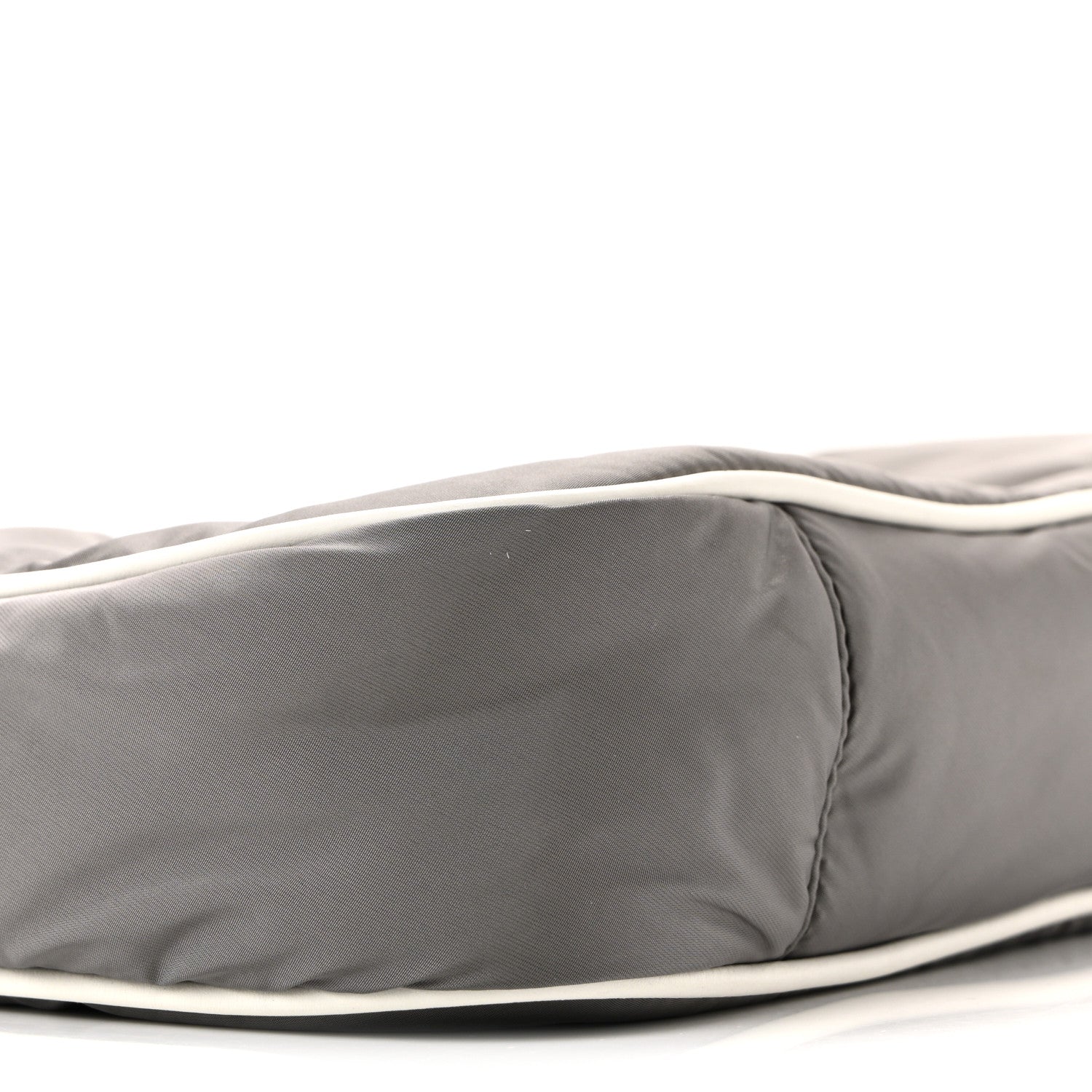 Saint Laurent Econyl Nylon Le 5 A 7 Hobo Grey 9 of 11
