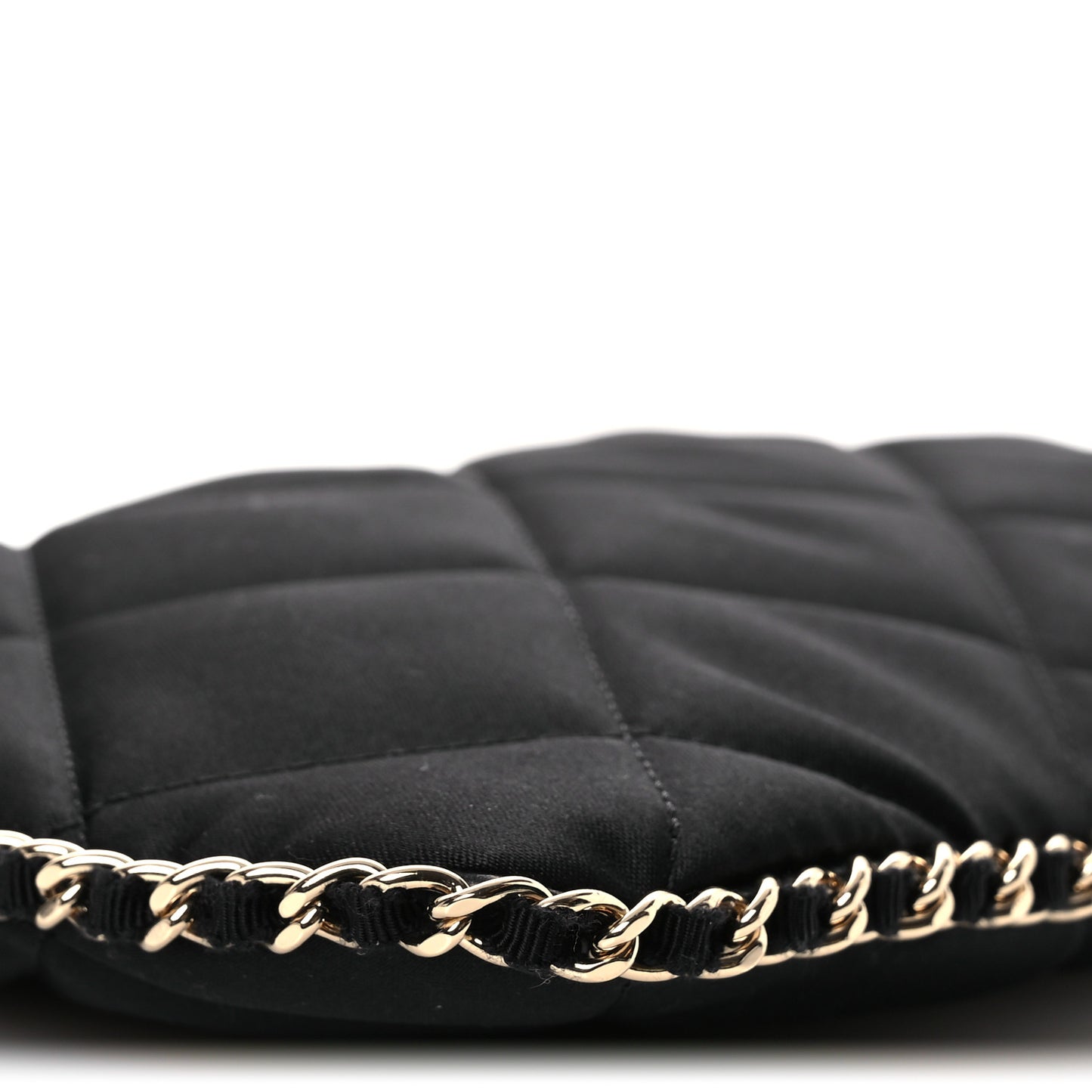 Satin Quilted Chain Around Medium Cosmetic Case Black