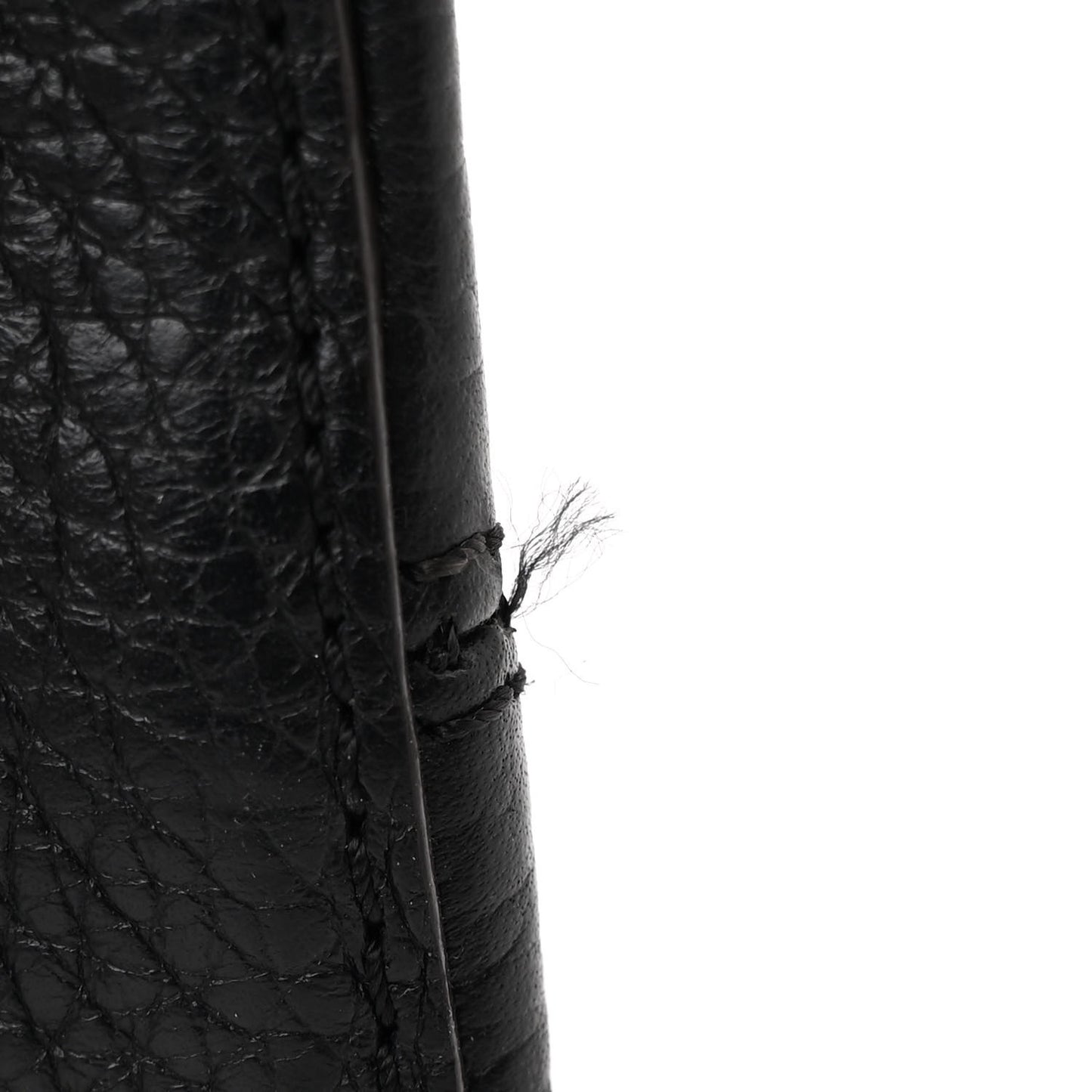 Taurillon Capucines PM Black