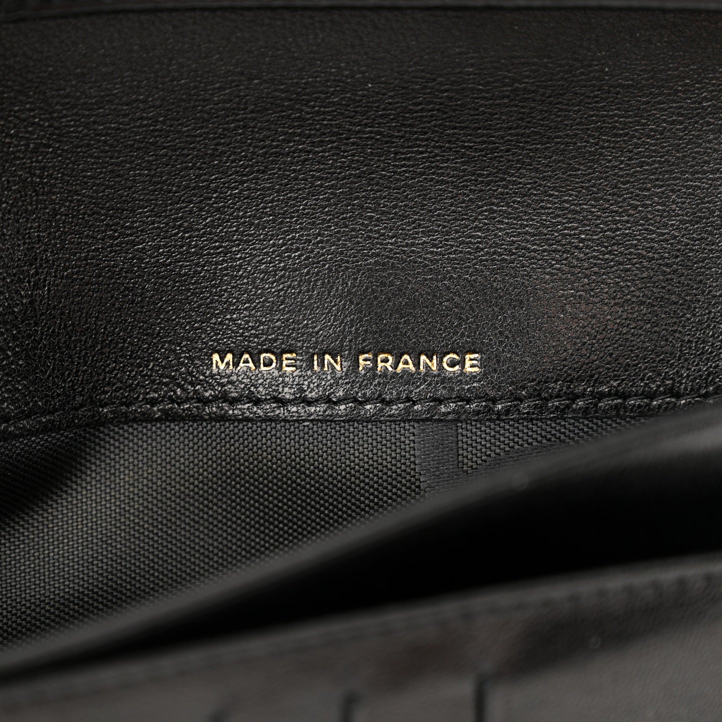 Caviar Timeless CC Yen Wallet Black