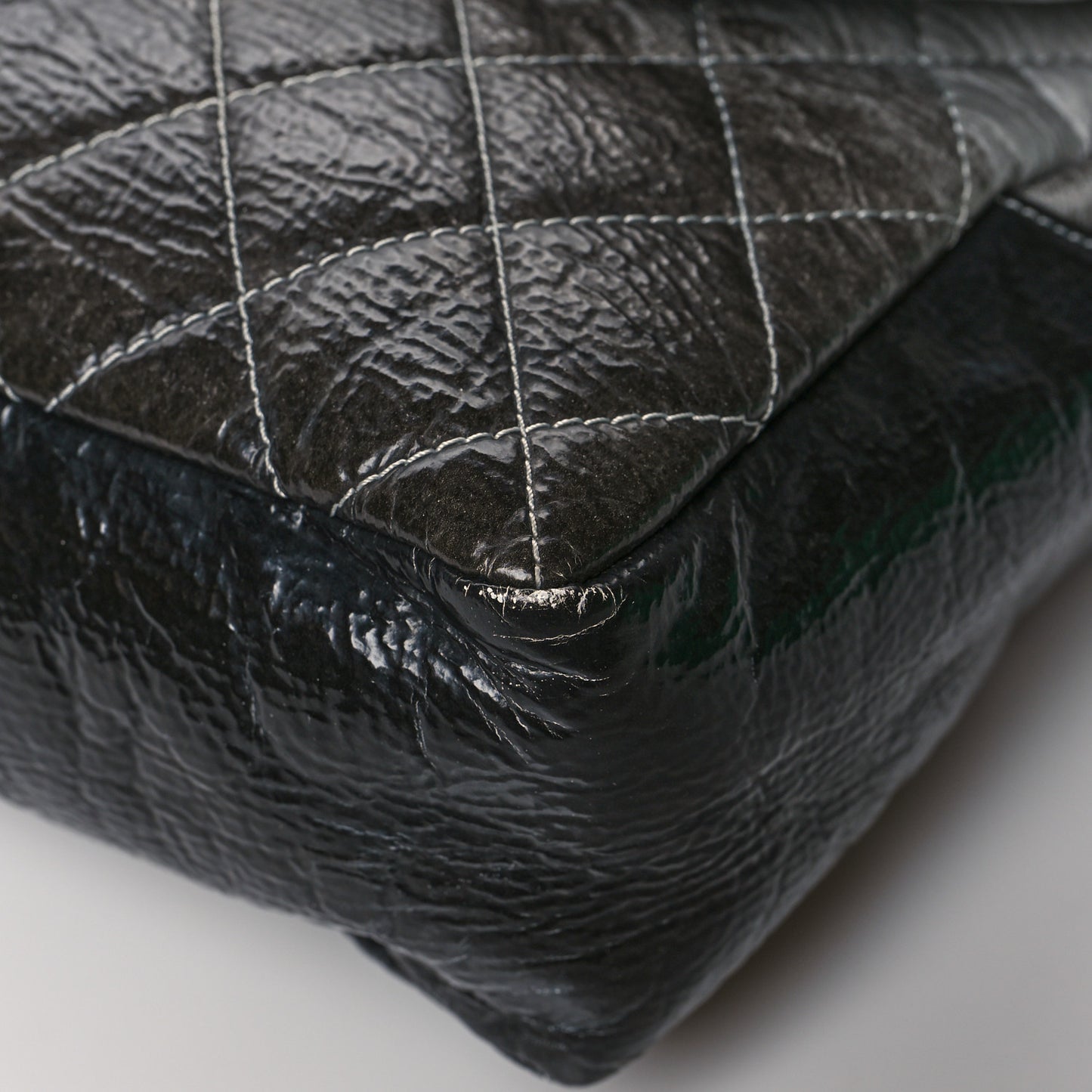 Vinyl Quilted Jumbo Melrose Degrade Flap Black