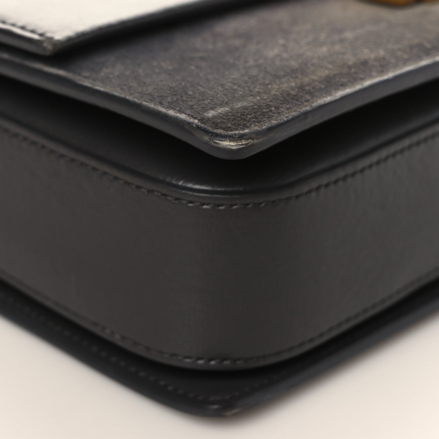 Smooth Calfskin Suede Medium Bellechasse Grey