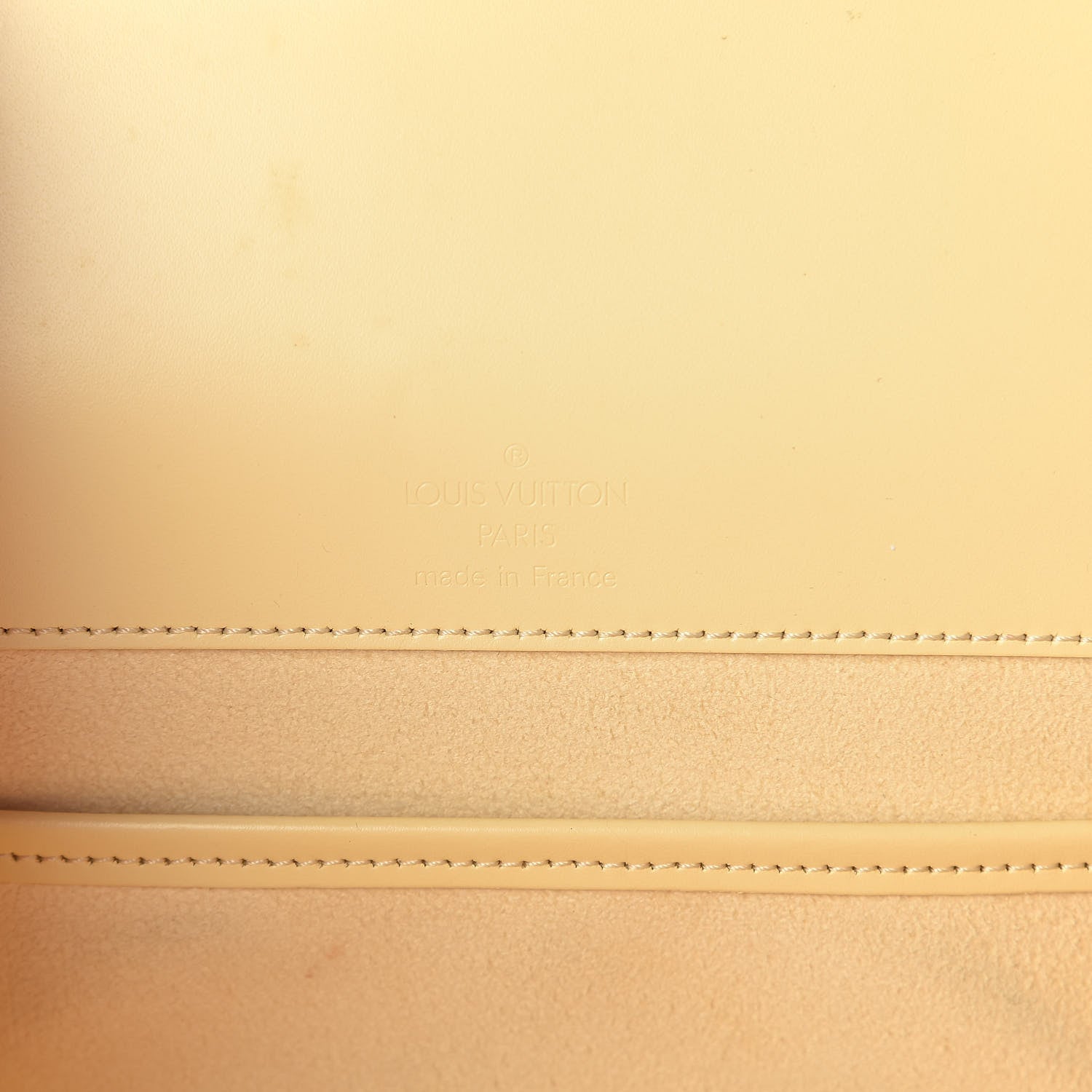 Louis Vuitton Epi Nocturne PM Vanilla 6 of 10