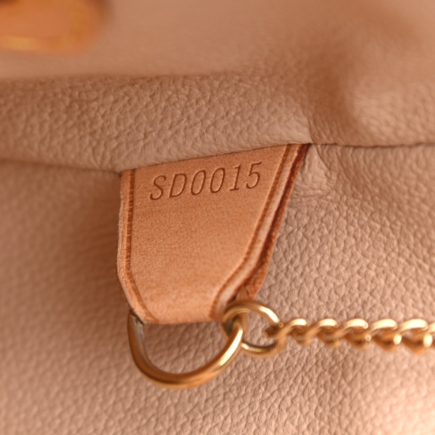 Monogram Bucket 27
