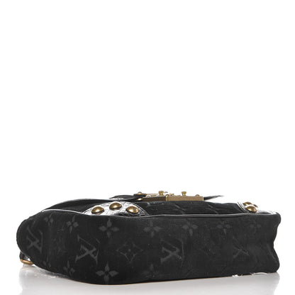 Louis Vuitton Monogram Velours Alligator Irvine Black 4 of 7