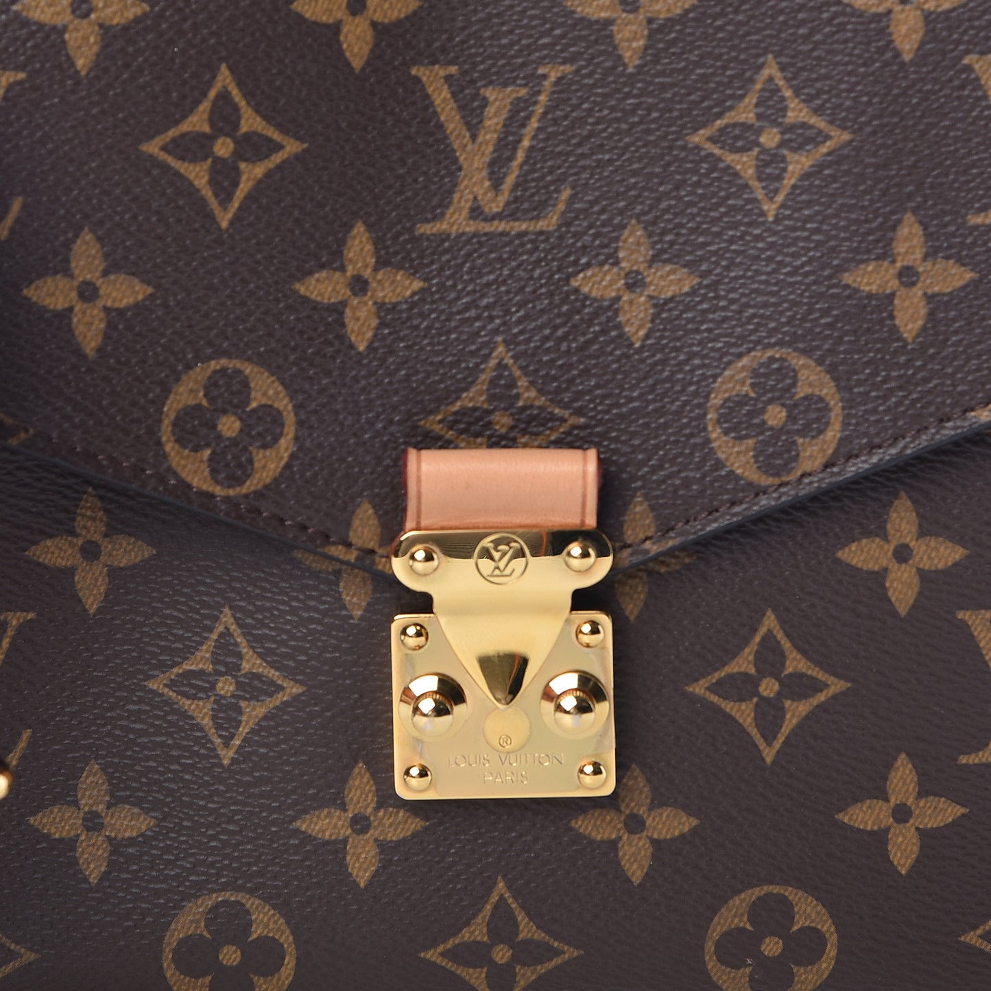 Monogram Pochette Metis