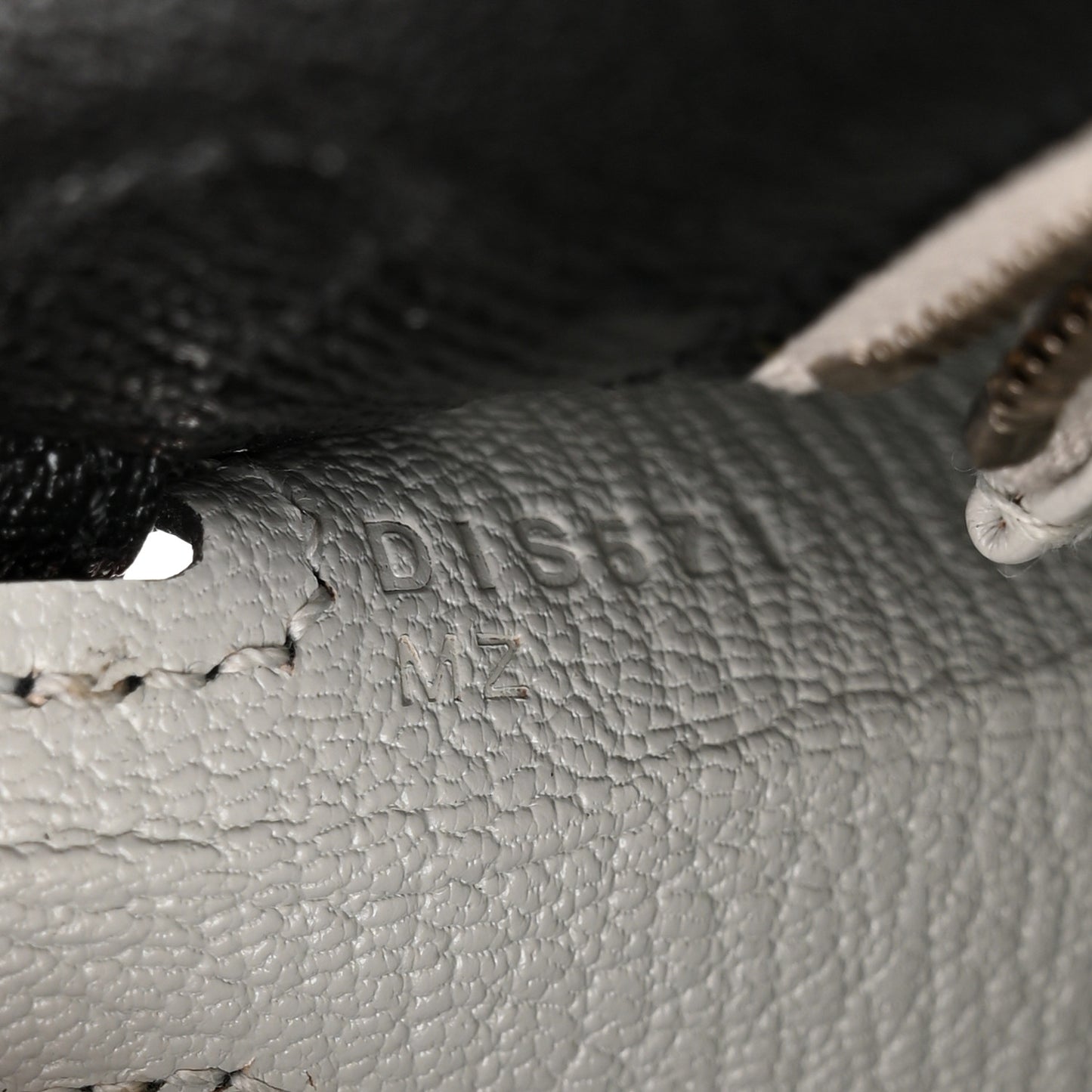 Chevre Mysore Horseshoe Kelly Sellier 25 Black Gris Perle