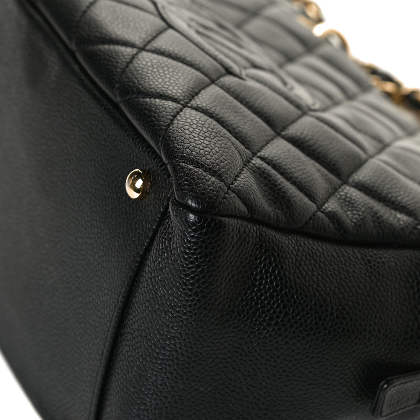 Caviar Quilted Petit Timeless Tote PTT Black
