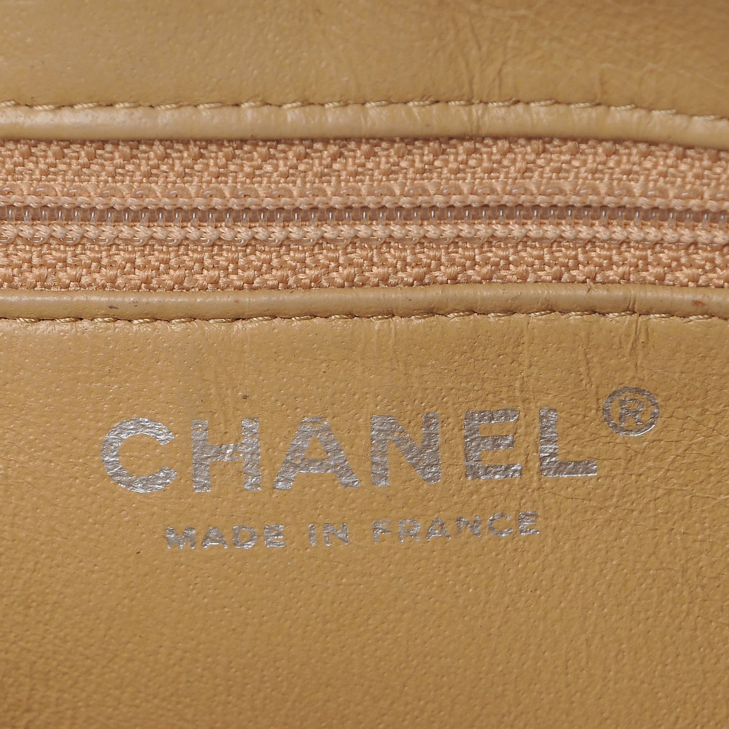 Lambskin Camera Case Beige Clair