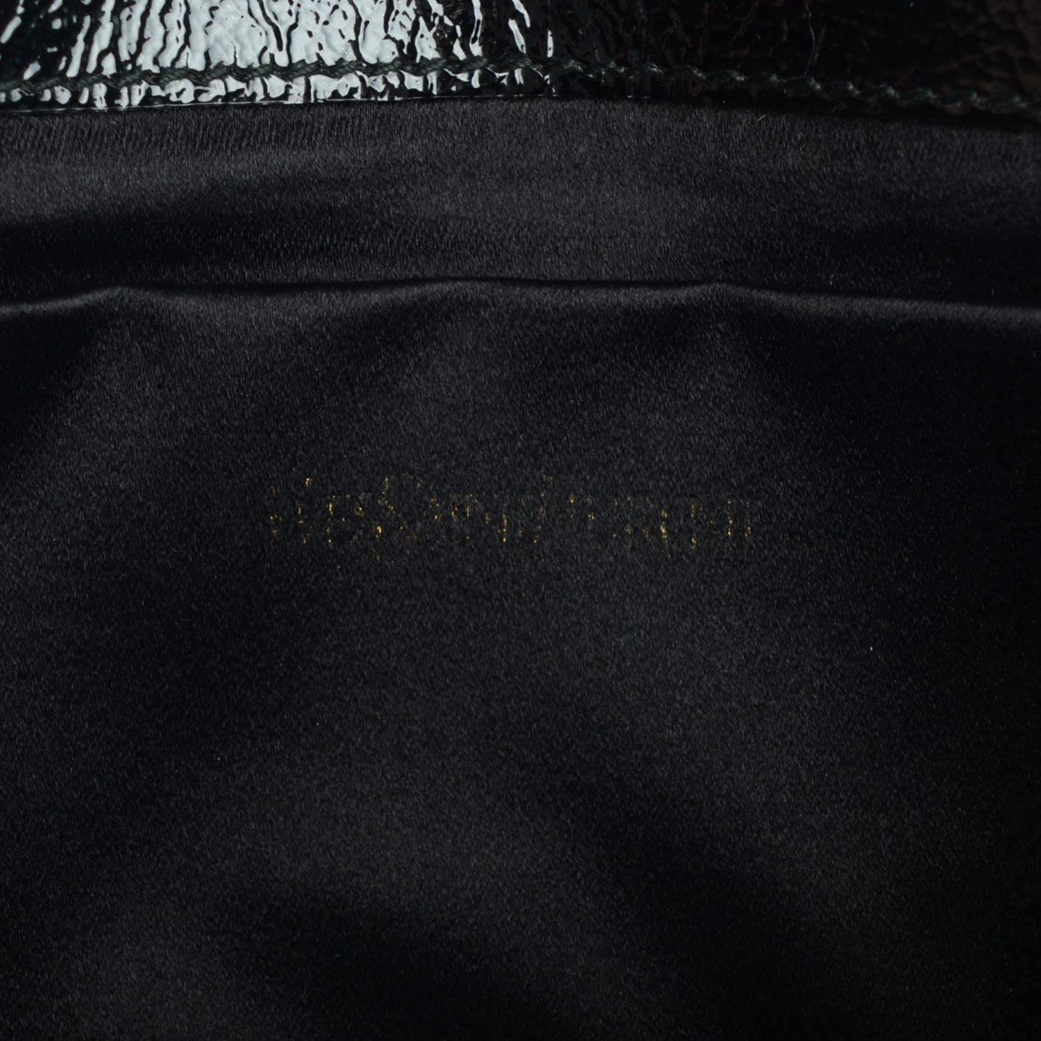 Saint Laurent Textured Patent Monogram Large Belle De Jour Clutch Black 6 of 7