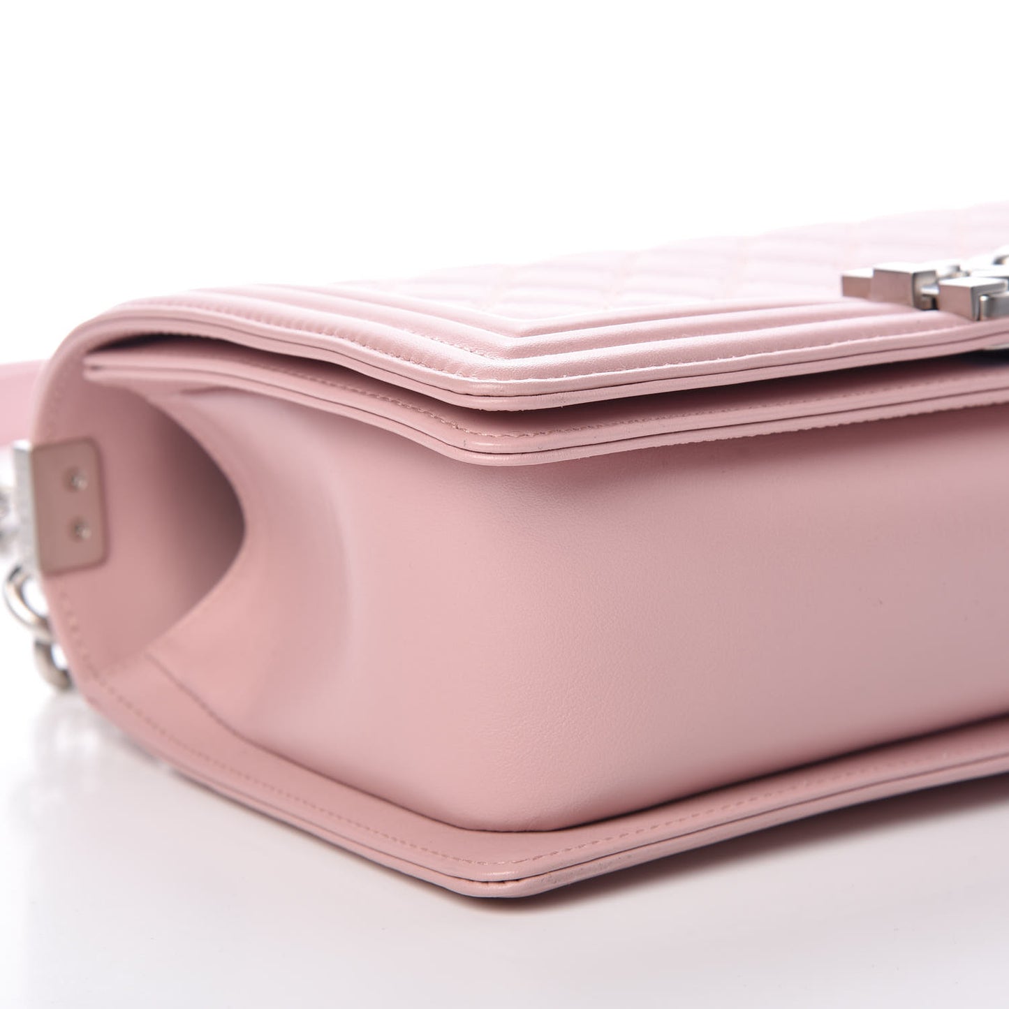 Calfskin Quilted Medium Boy Flap Light Pink