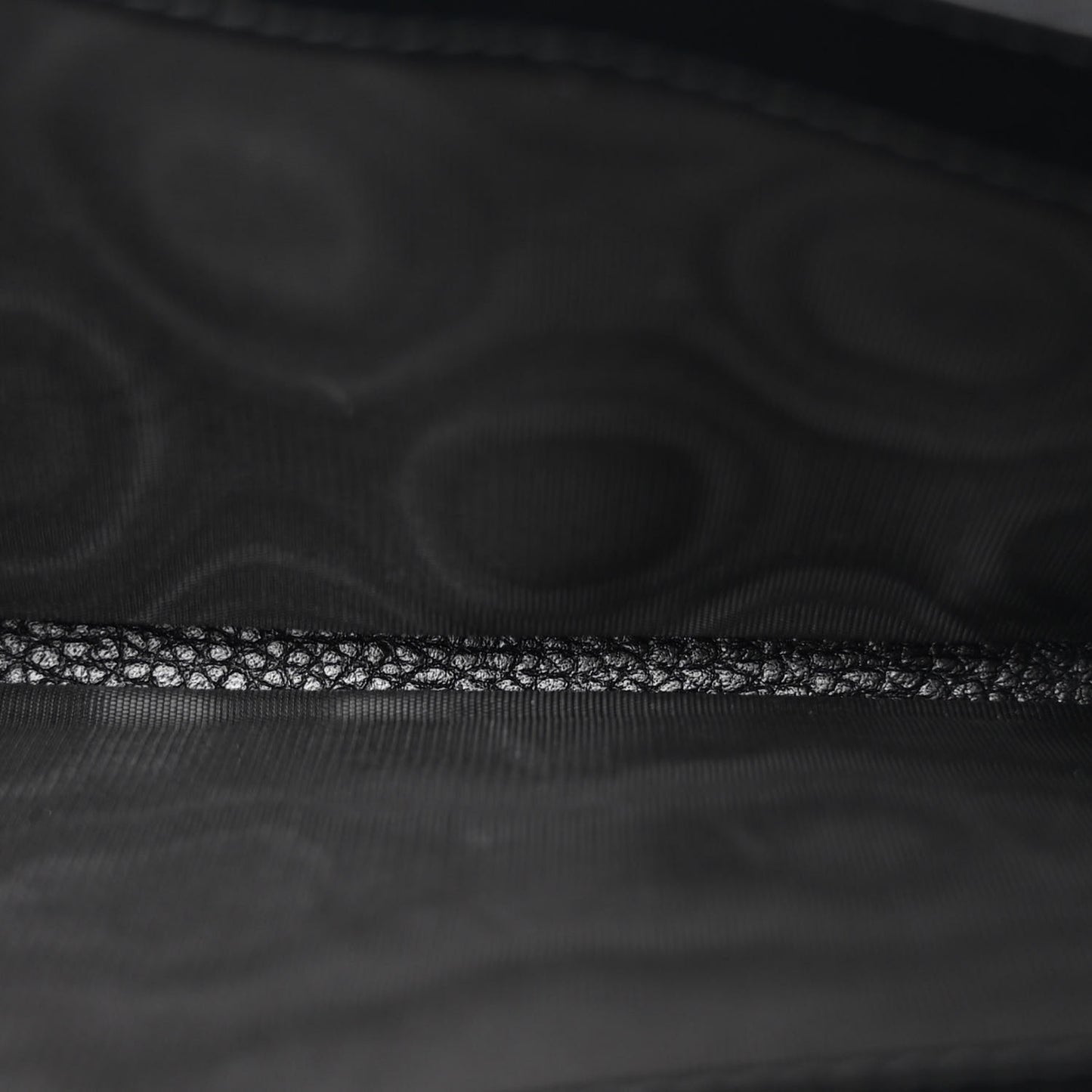 Calfskin GG Marmont Chain Wallet Black