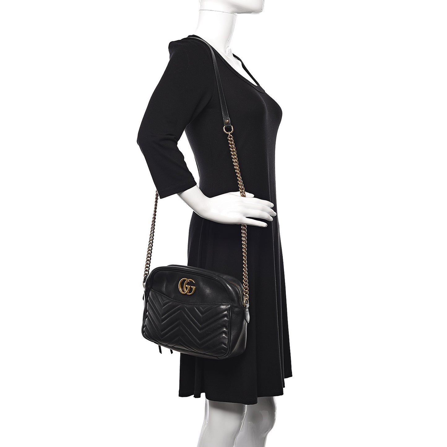 Calfskin Matelasse Medium GG Marmont Chain Shoulder Bag Black