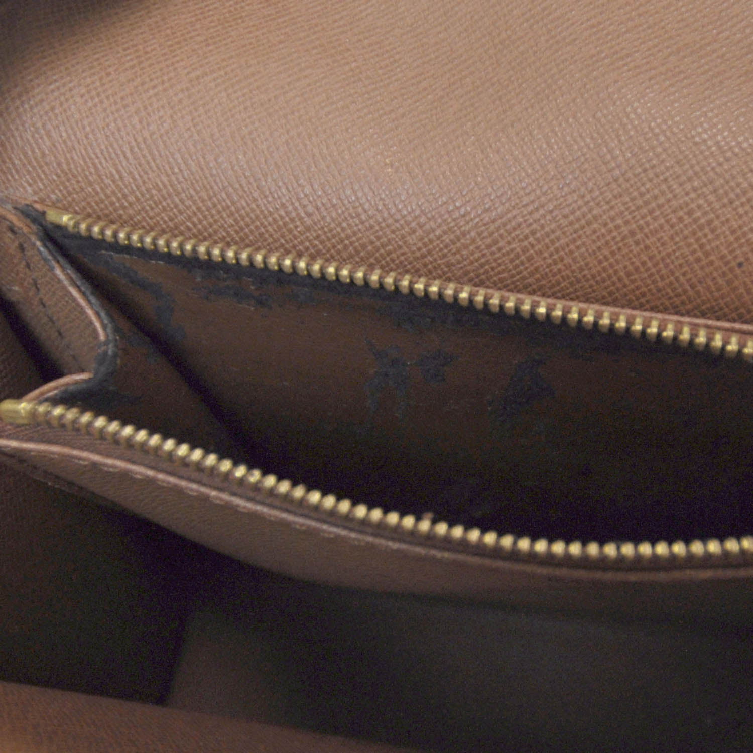 Louis Vuitton Monogram Malesherbes 8 of 8