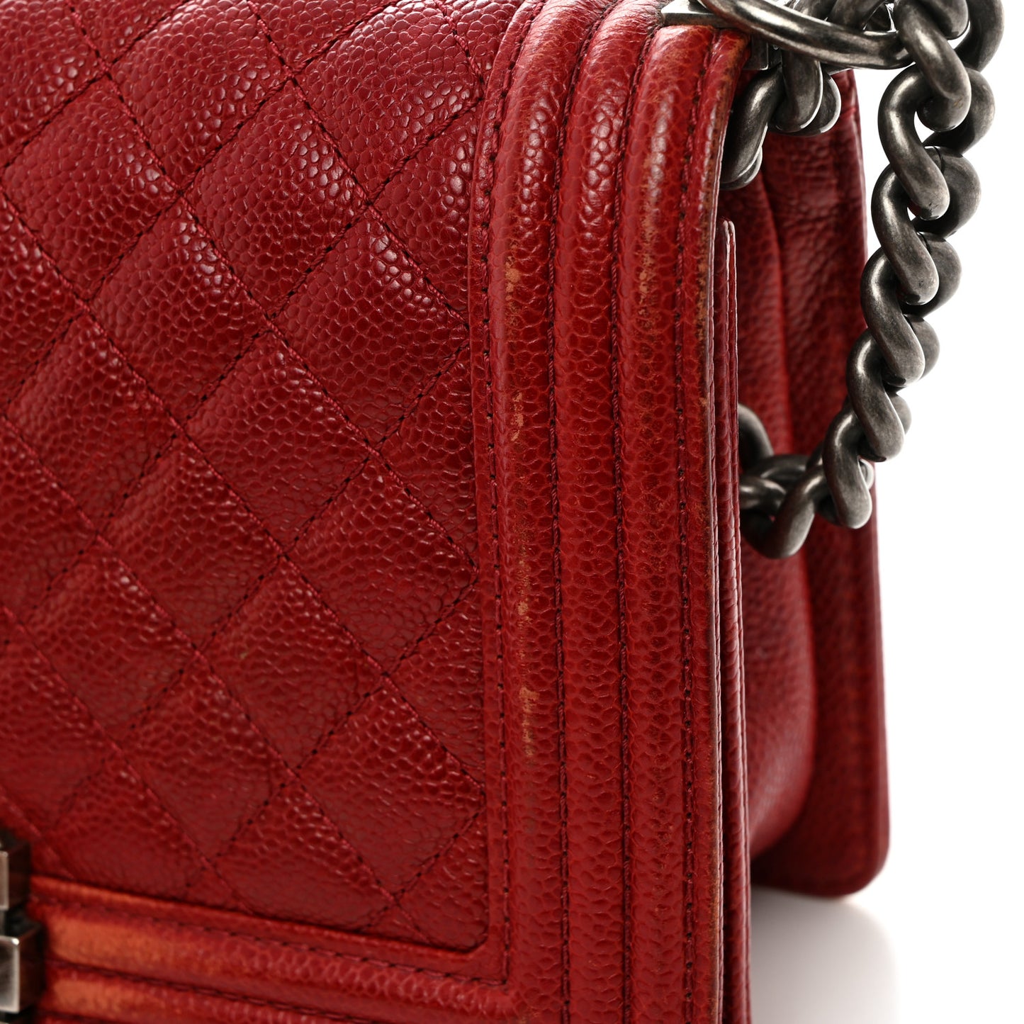 Caviar Quilted Medium Boy Flap Dark Red