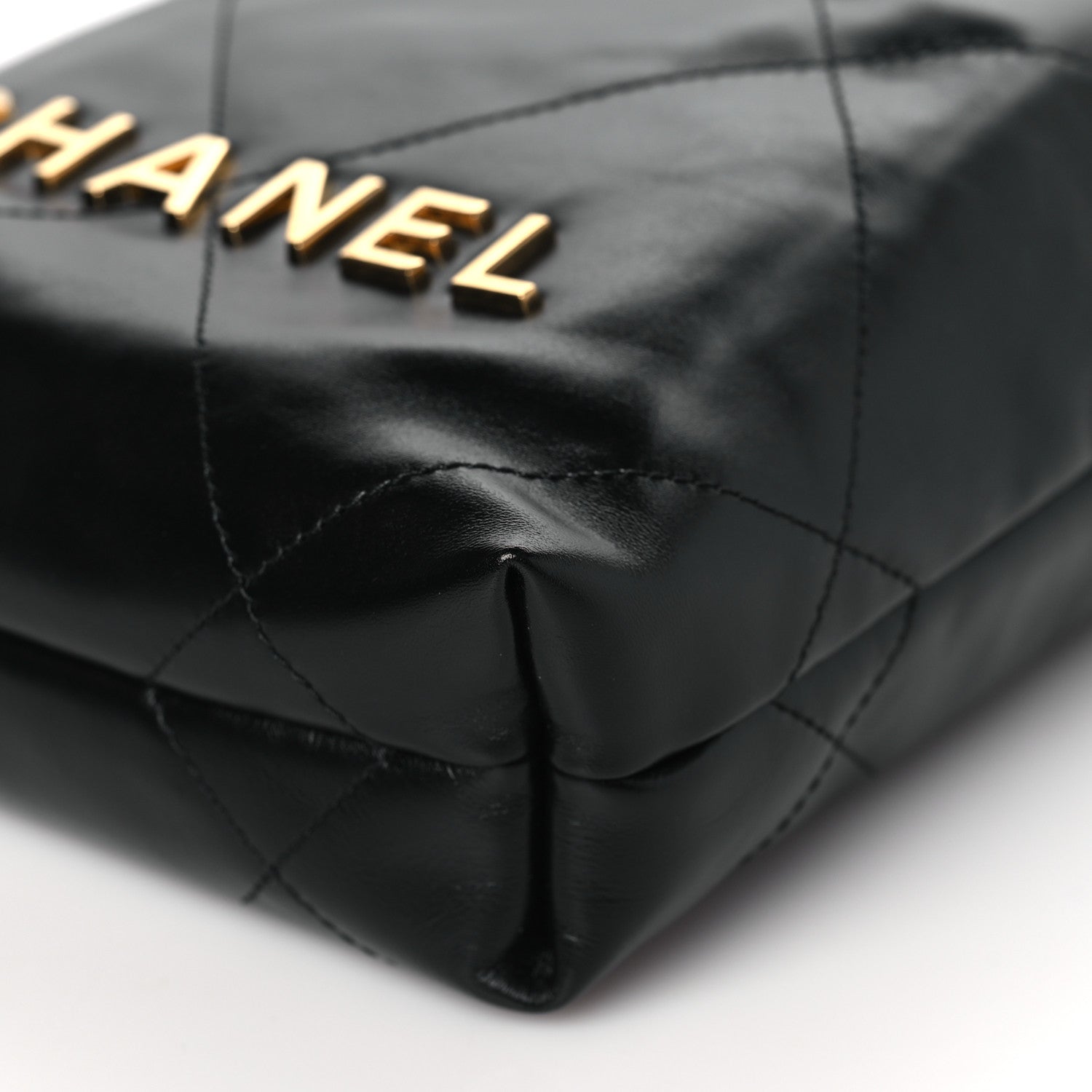 Chanel Shiny Calfskin Quilted Pearl CC Chain Mini Chanel 22 Black 9 of 10