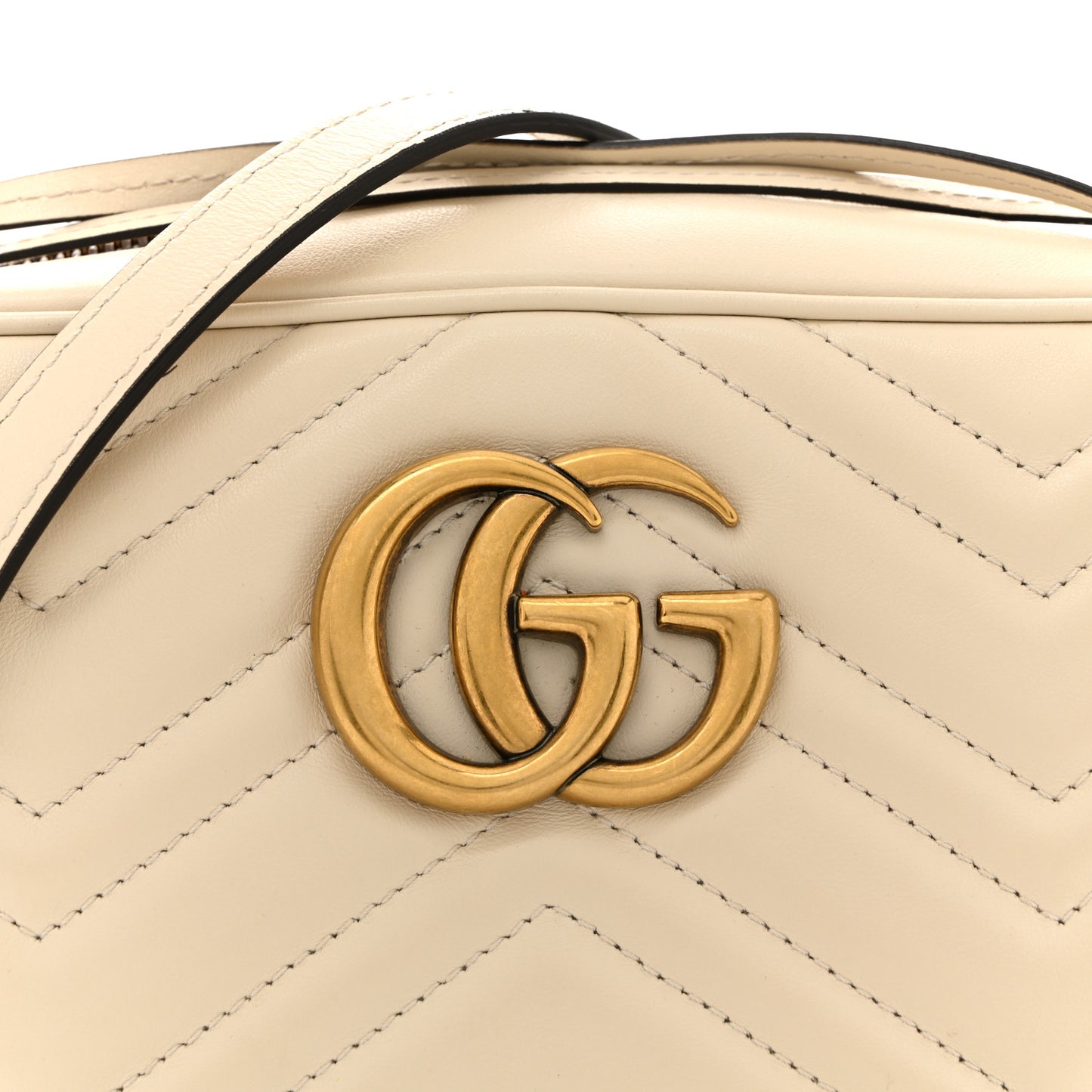 Calfskin Matelasse Small GG Marmont Chain Shoulder Bag White