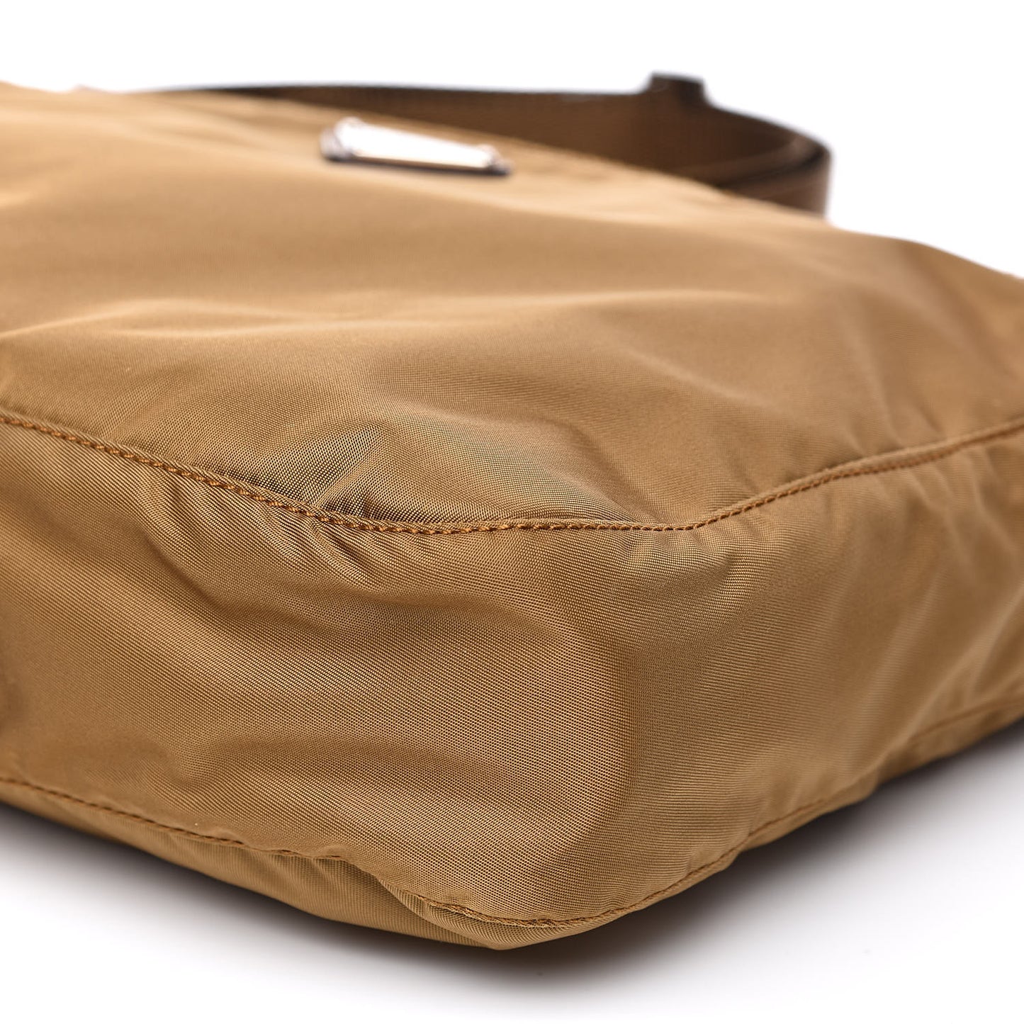 Nylon Vela Sport Flat Messenger Bag Tabacco
