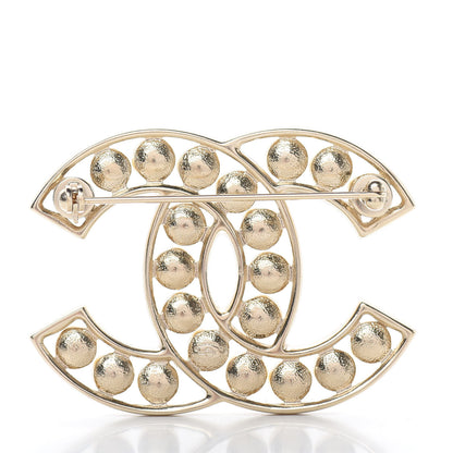 Chanel Pearl CC Brooch Light Gold 3 of 4