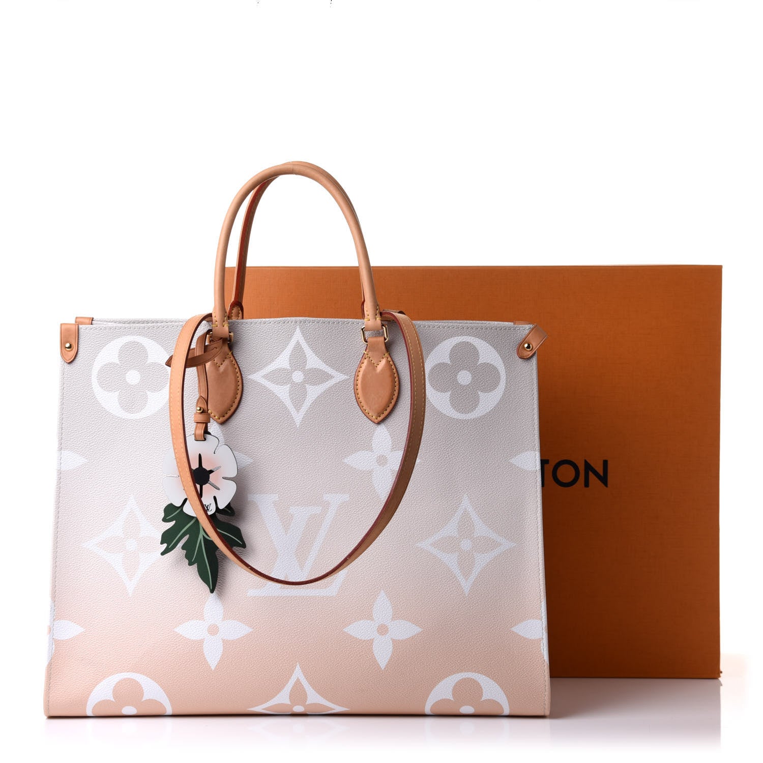 Louis Vuitton Monogram Giant By The Pool Onthego GM Brume 14 of 14