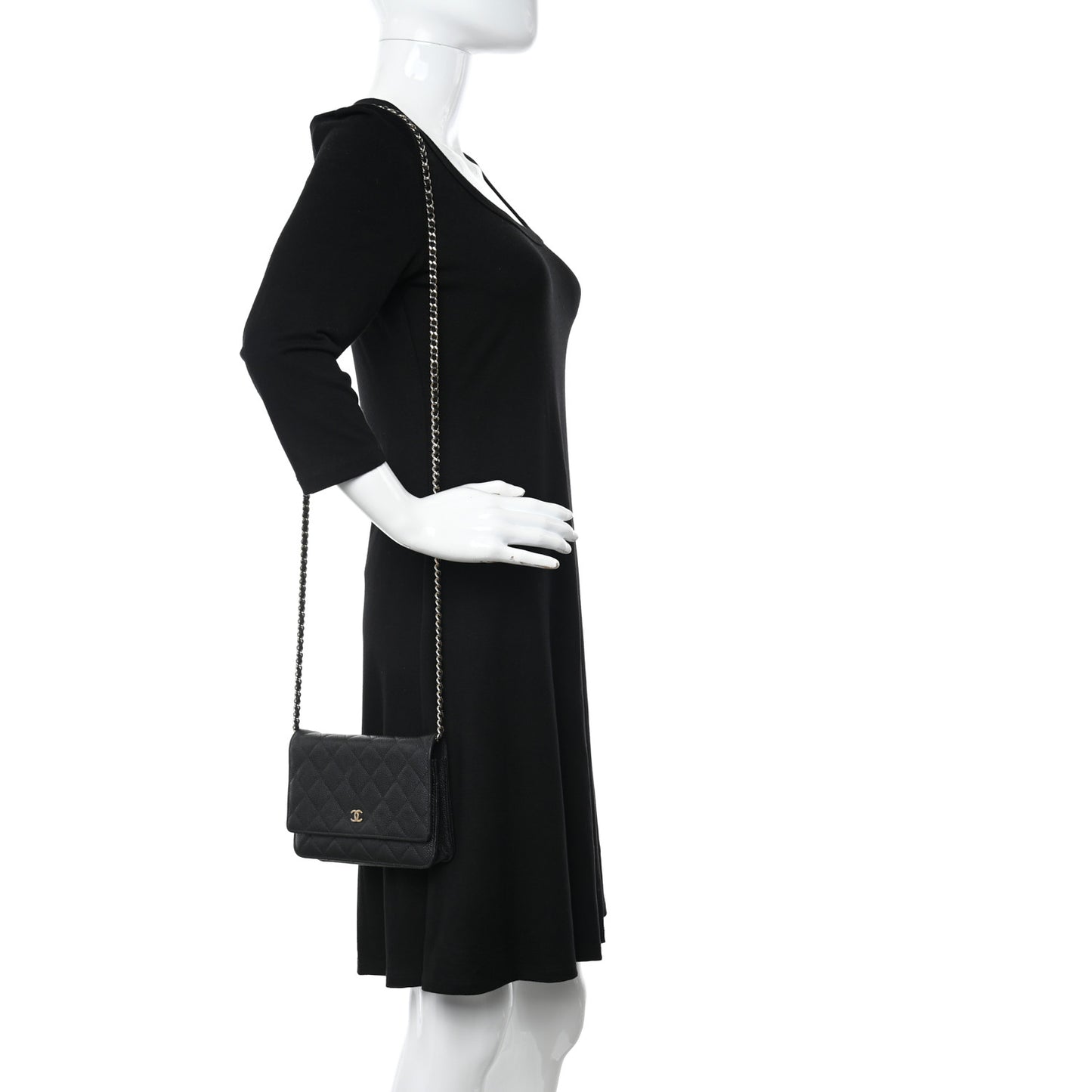 Caviar Quilted Wallet on Chain WOC Black