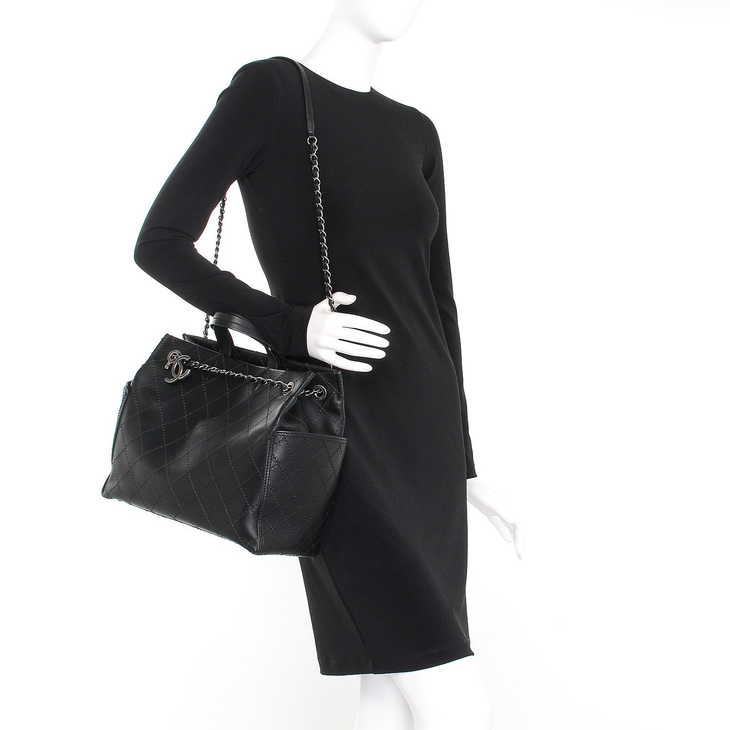 Chanel Calfskin CC Pocket Tote Black 2 of 9