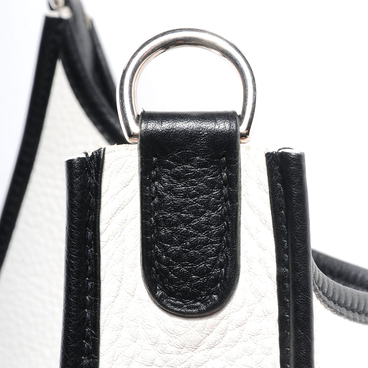 Taurillon Clemence Evelyne GM Blanc Noir