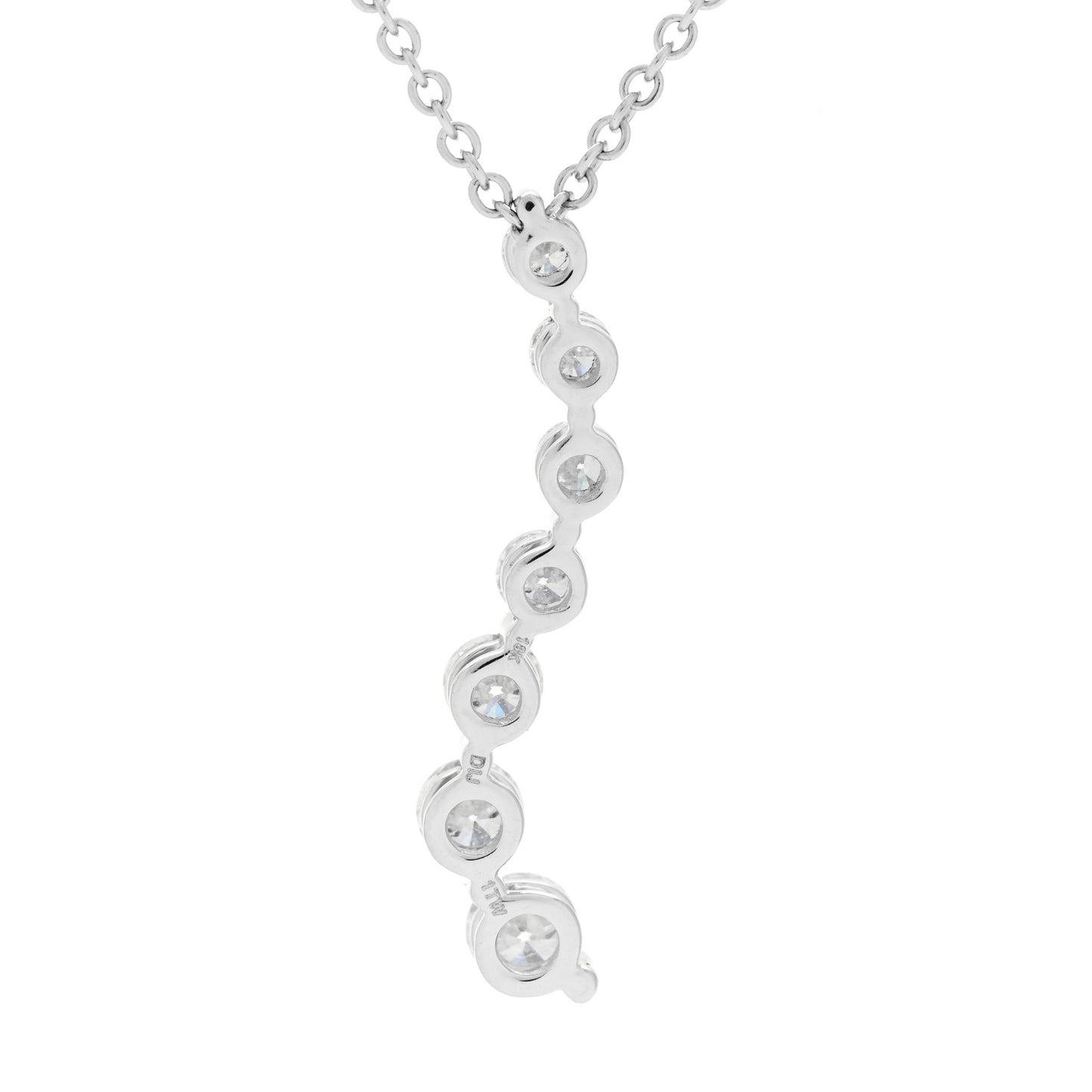 18K White Gold Diamond .88ctw Graduated Drop Pendant Necklace