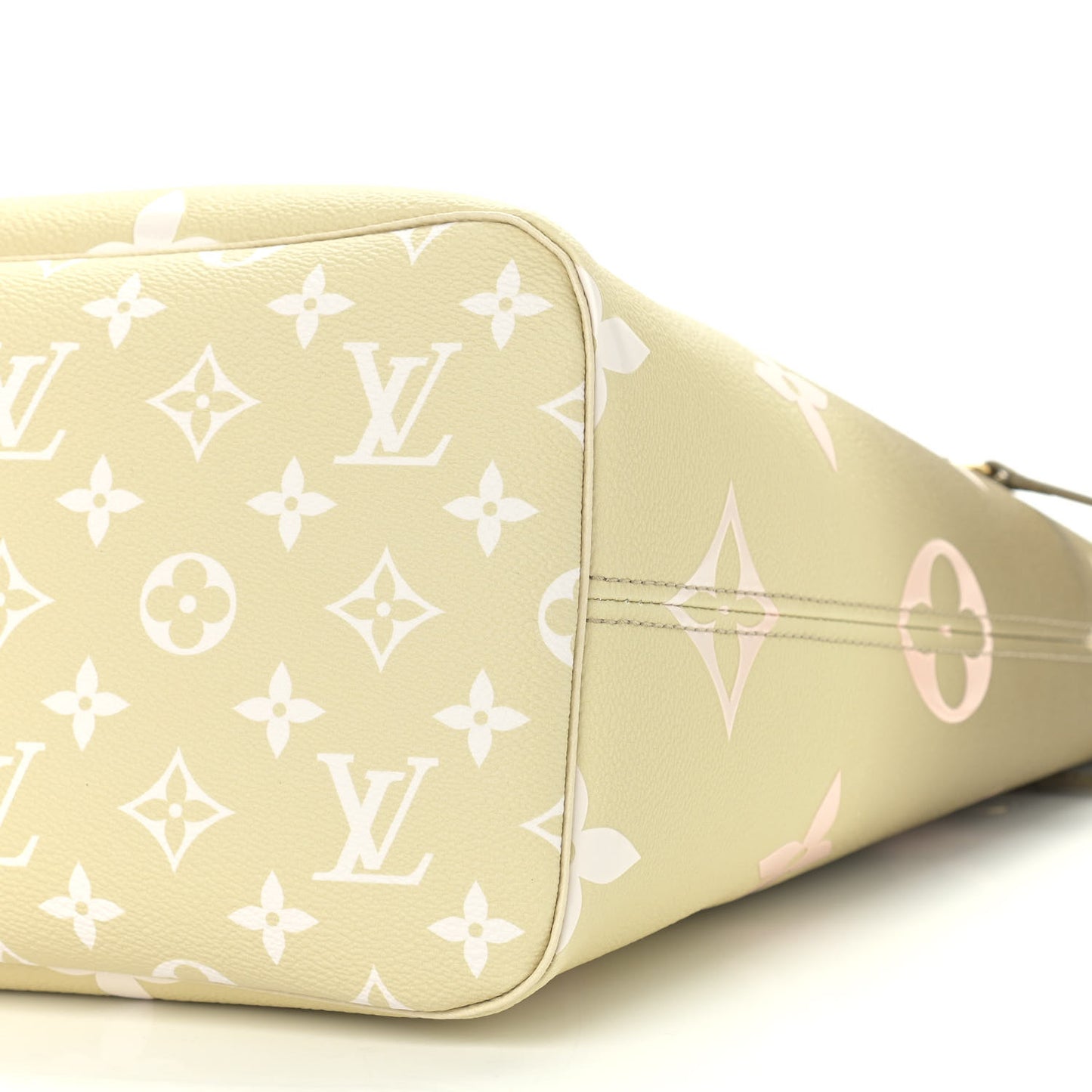 Monogram Giant Spring In The City Neverfull MM Sunset Kaki