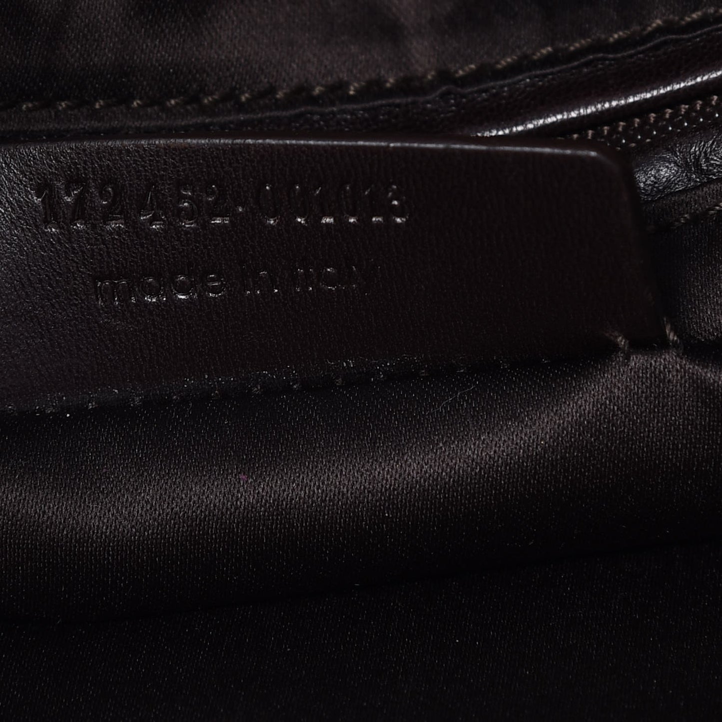 Patent Calfskin Large Downtown Violet