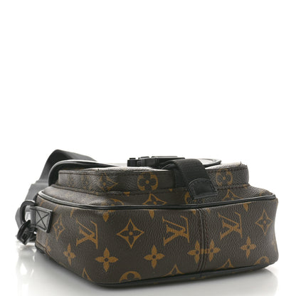 Louis Vuitton Monogram Macassar Quest Messenger 4 of 9
