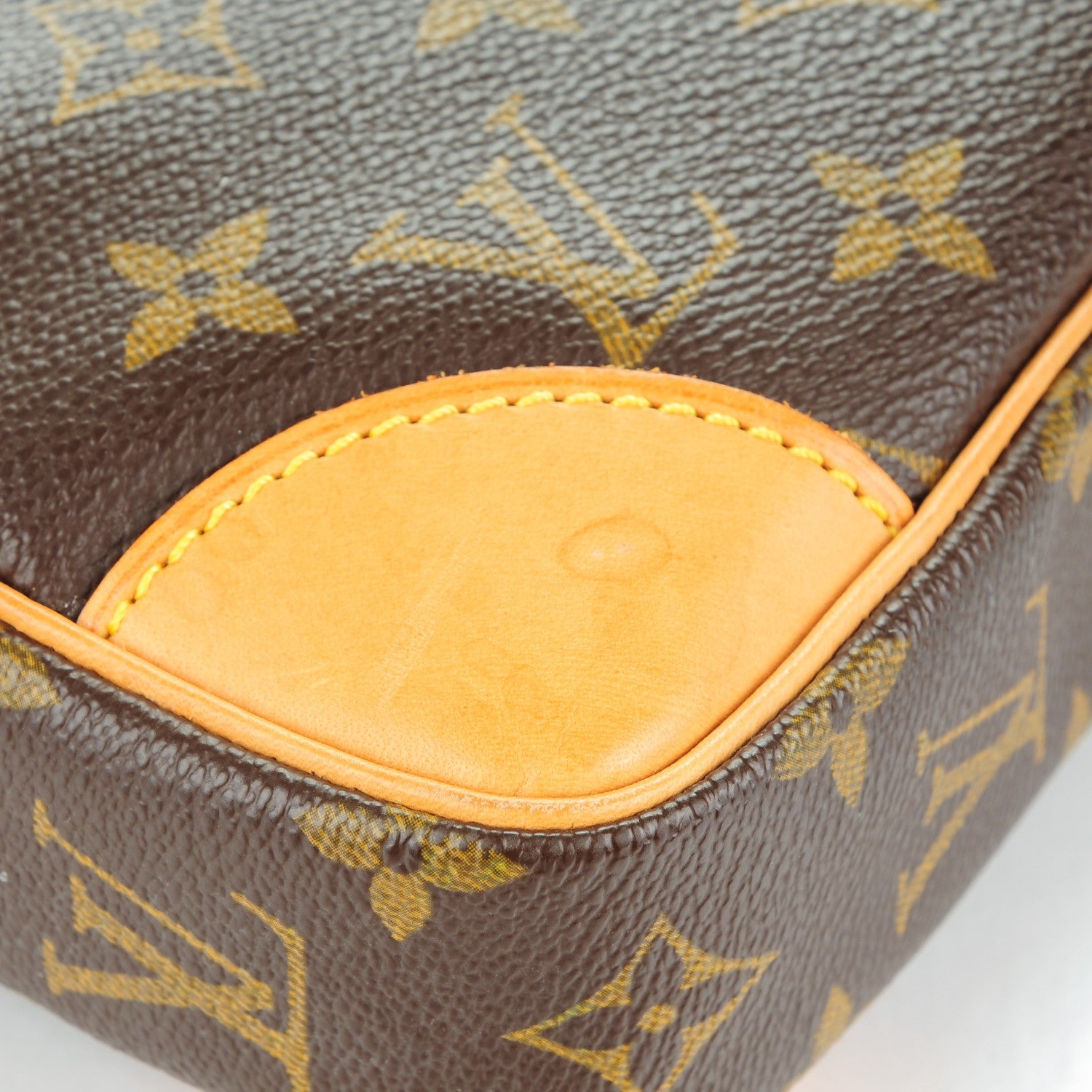 Louis Vuitton Monogram Pochette Marly Dragonne 26 11 of 13