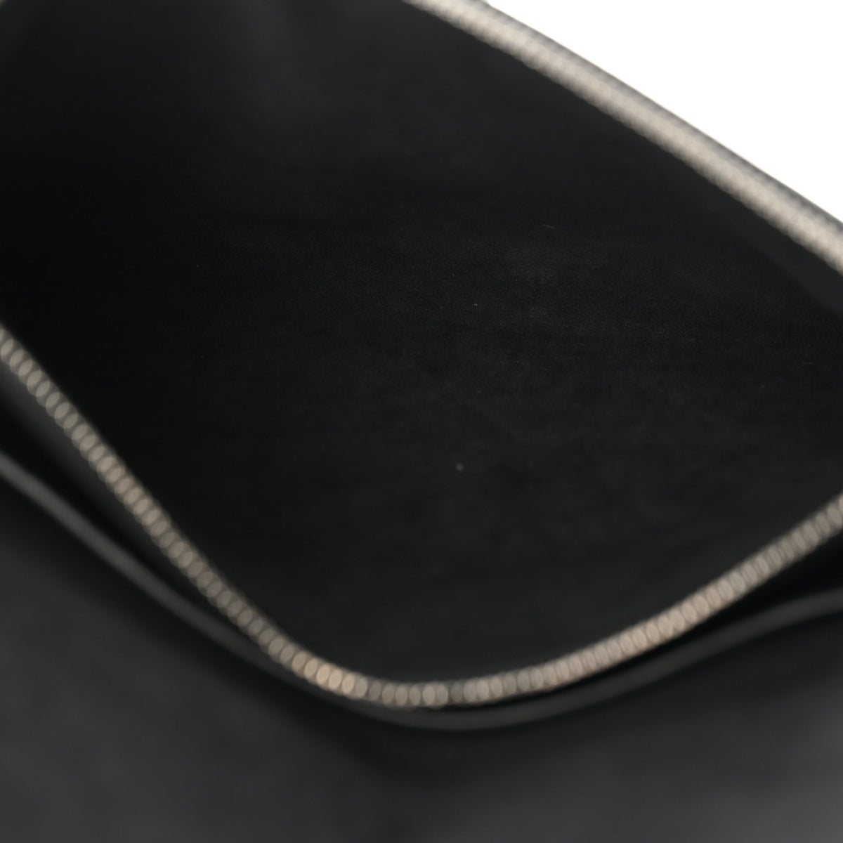 Louis Vuitton Soft Calfskin My Lockme Chain Pochette Black 5 of 9