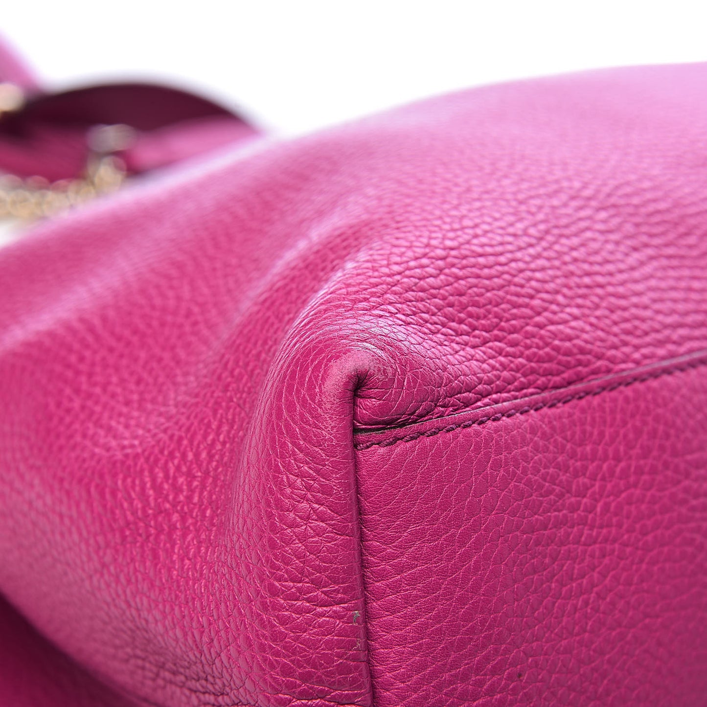 Cellarius Calfskin Medium Soho Chain Shoulder Bag Bright Bouganville
