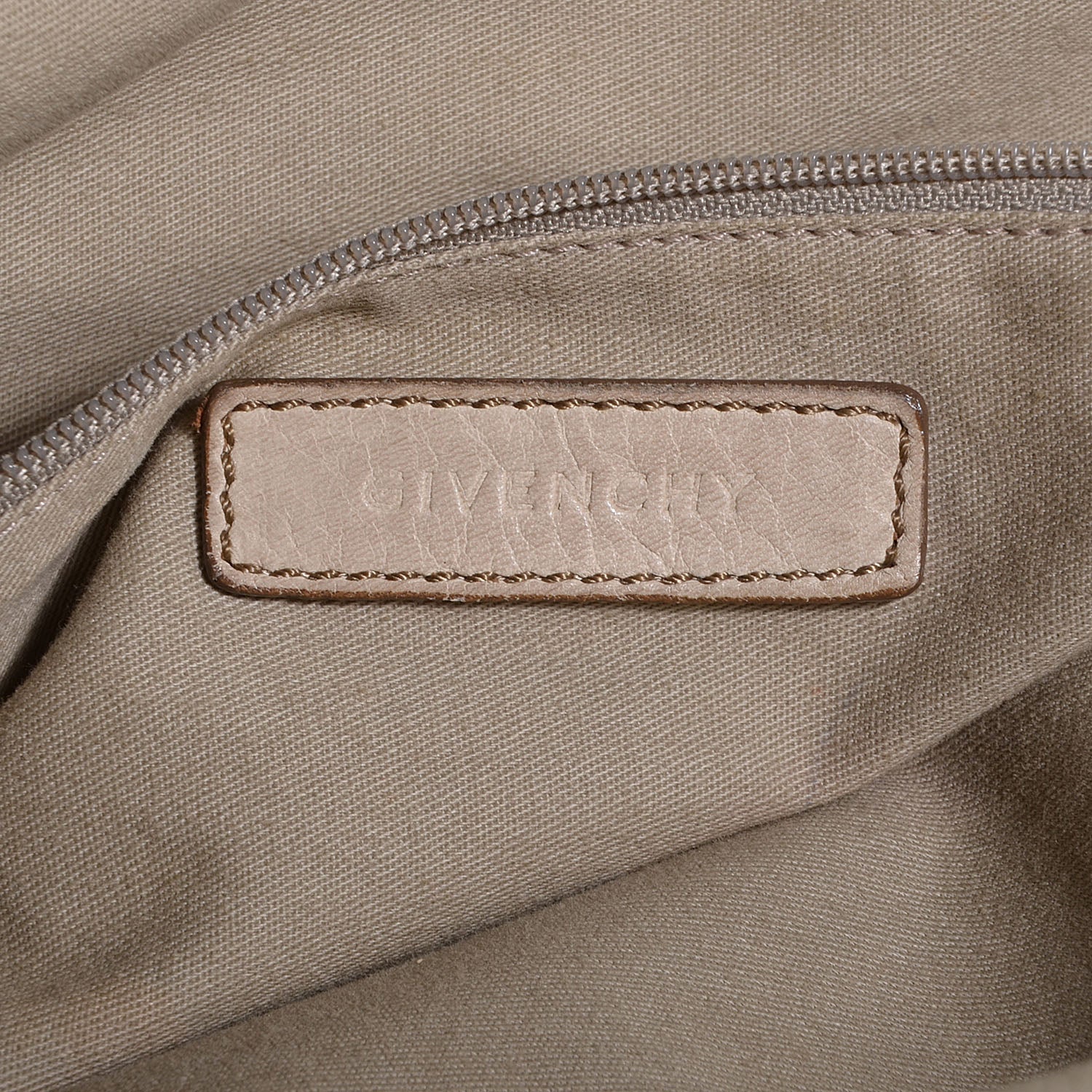 Givenchy Lambskin Medium Nightingale Ivory 7 of 10