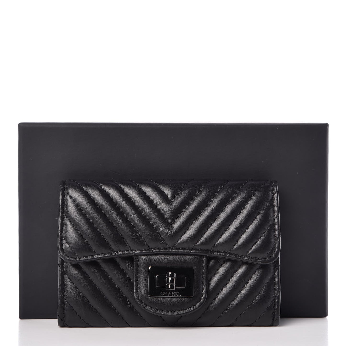 Aged Calfskin Chevron Quilted Card Holder Wallet So Black